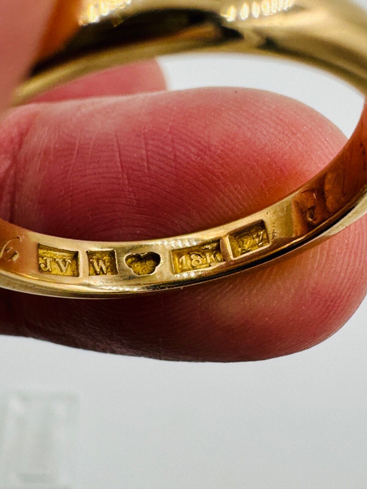 Antique 18K yellow Gold Art Deco Band Ring 3.3mm band Swedish