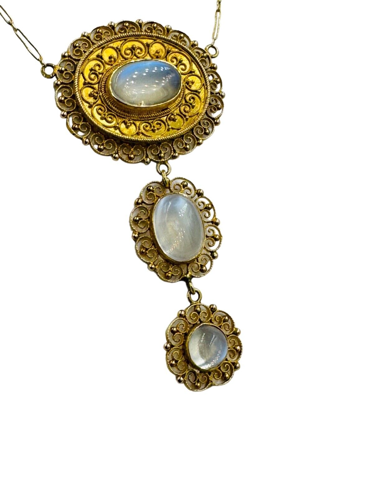 Victorian French 18k yellow Gold Moonstone Drop filigree Pendant Necklace