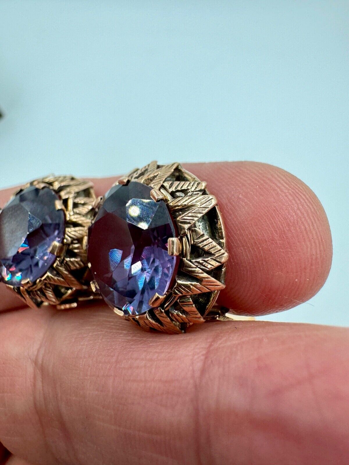Vintage 9k ct Gold Synthetic Change Sapphire Clip on Earrings Rose Gold