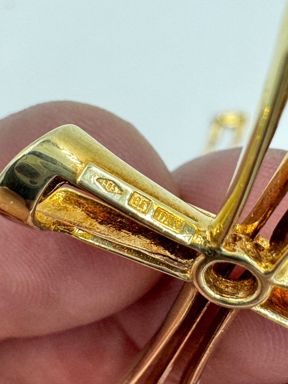 Italian 14k yellow gold Cross Necklace Pendant Signed