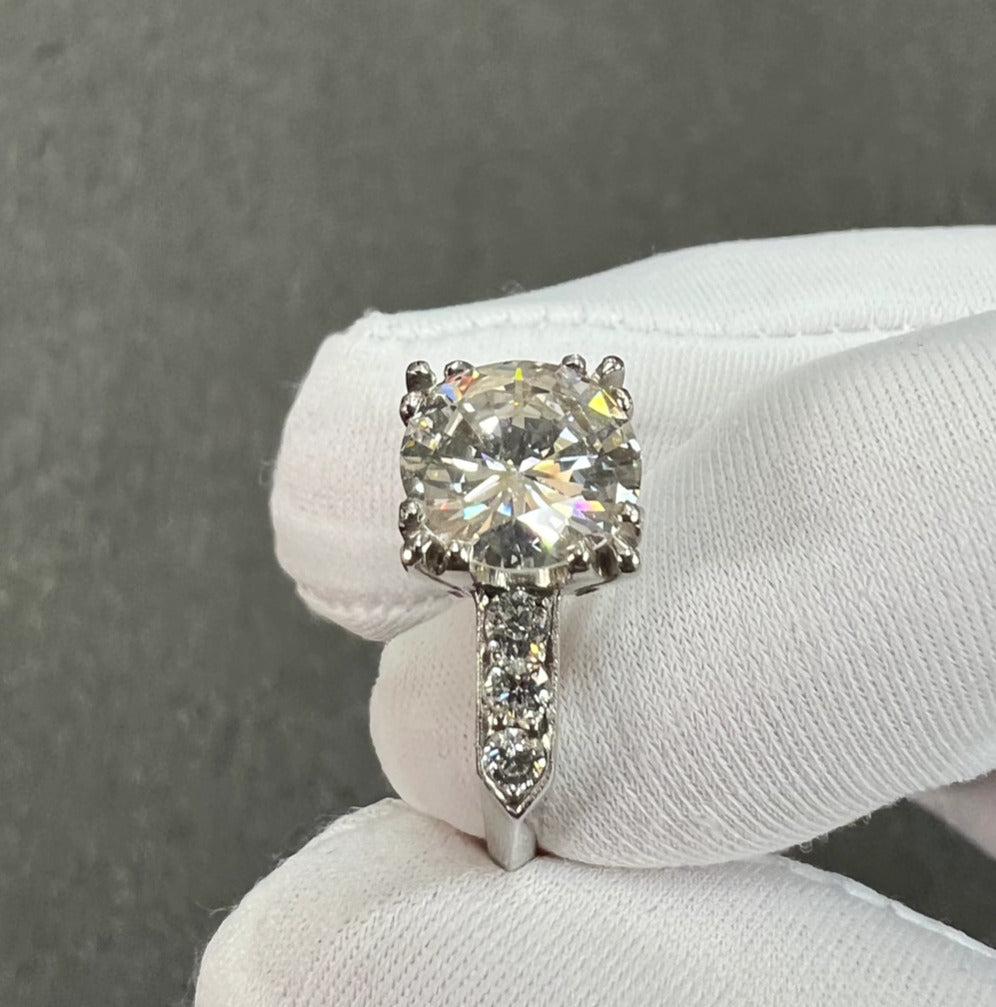 1950s GIA 2.42 Carats Diamond Platinum Engagement Ring