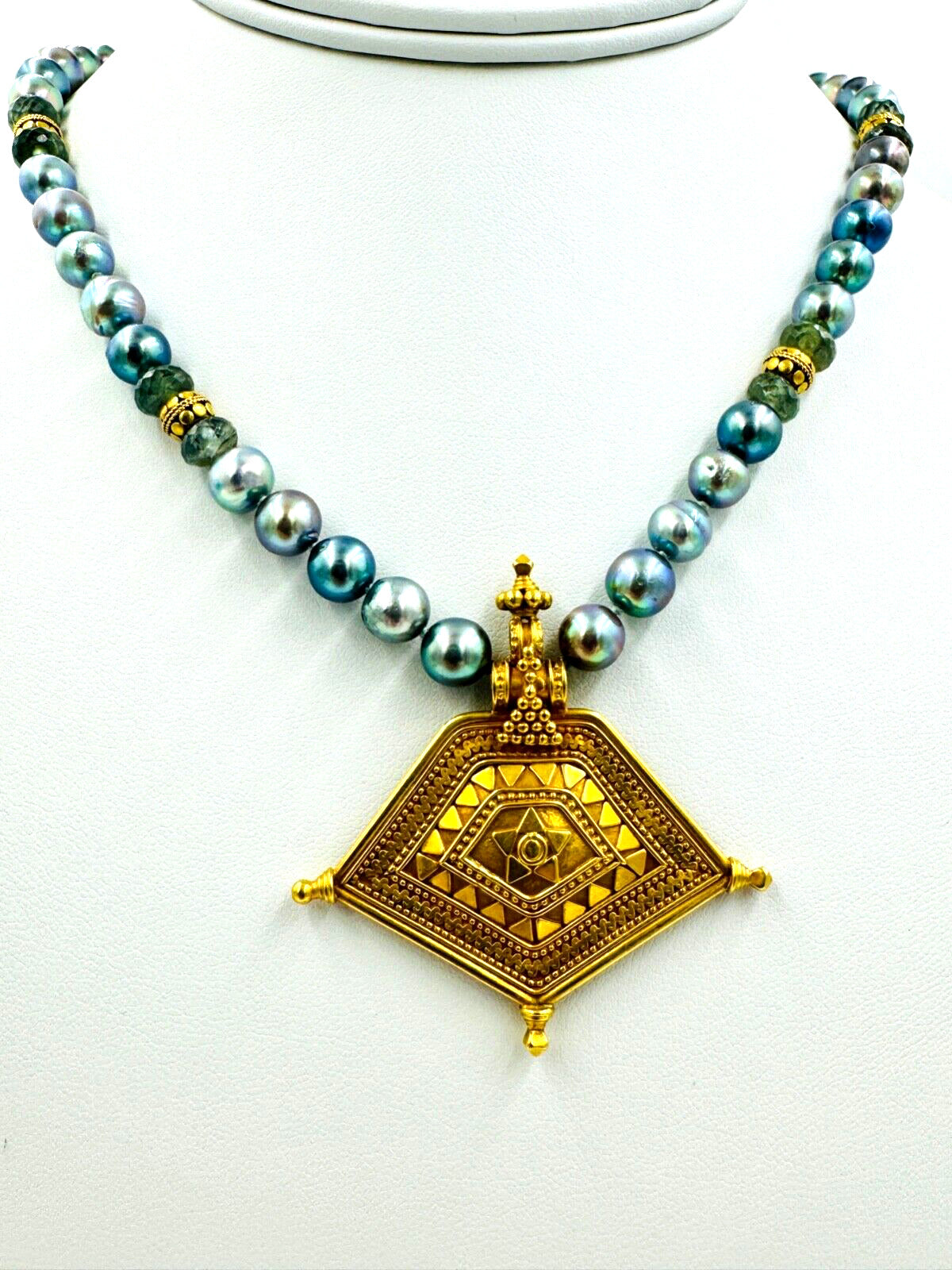 21k gold blue Pearl Strand Necklace with Gold Quartz Spacers