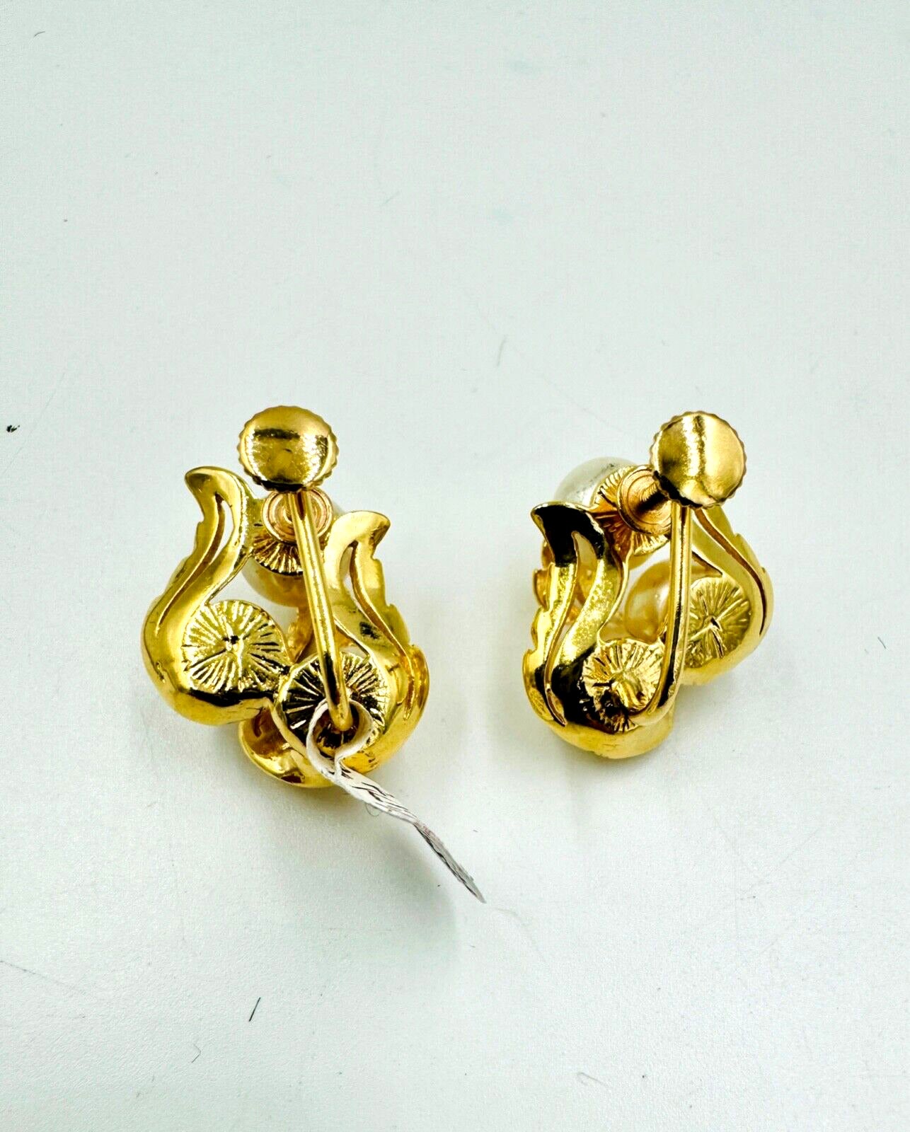 Mid Century 14k yellow gold pearl Leaf Earrings Screw Backs