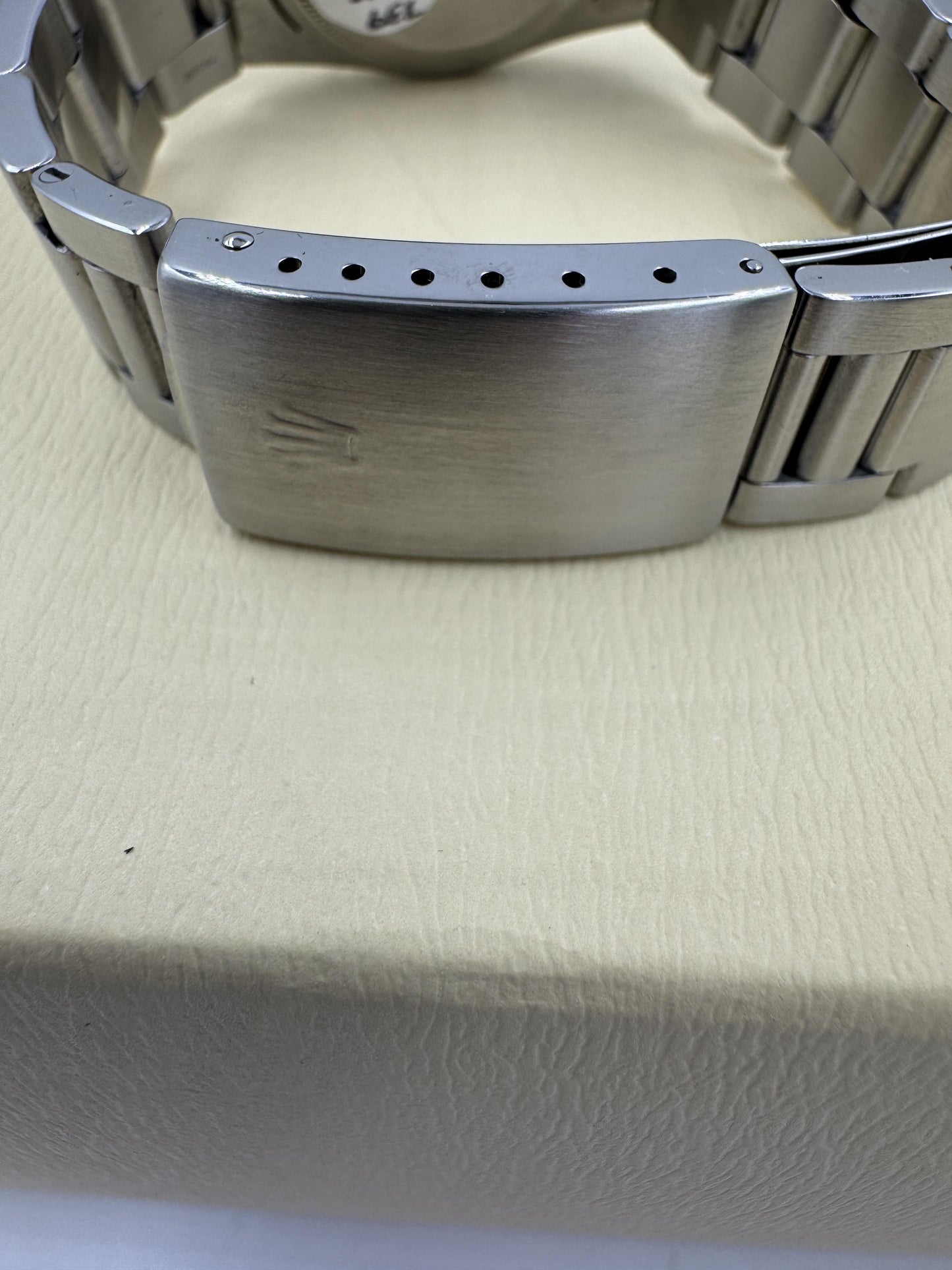 Rolex 16220 Engine Turned Bezel Oyster Band 1989 with Receipt
