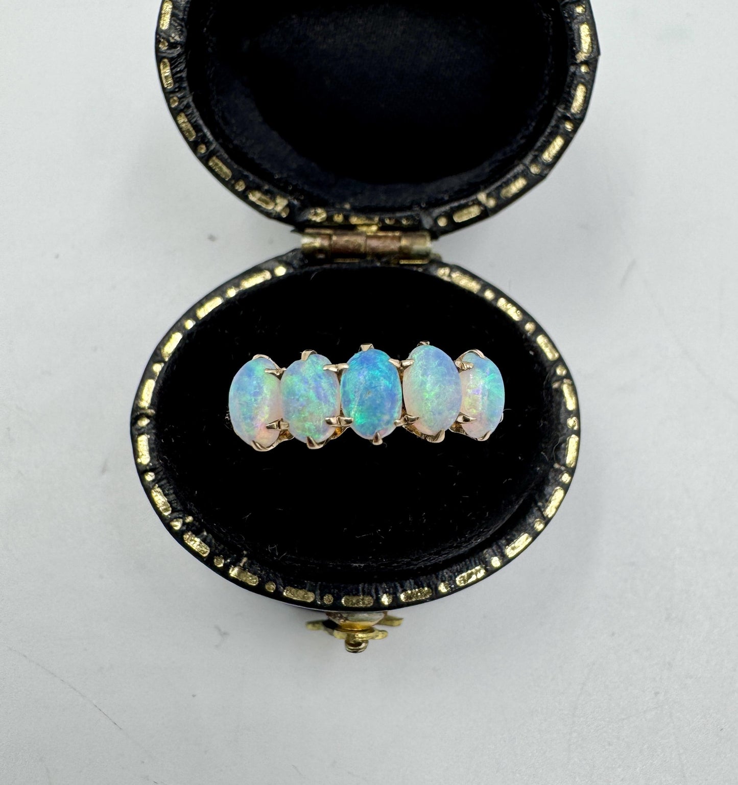 Antique 10k Yellow Gold Opal Cabochon 5 Stone Ring