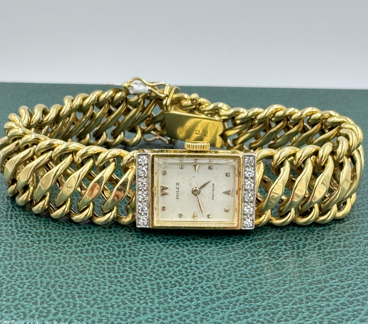 1960's Rolex 18k Yellow Gold Diamond Manuel 17j Movement Watch