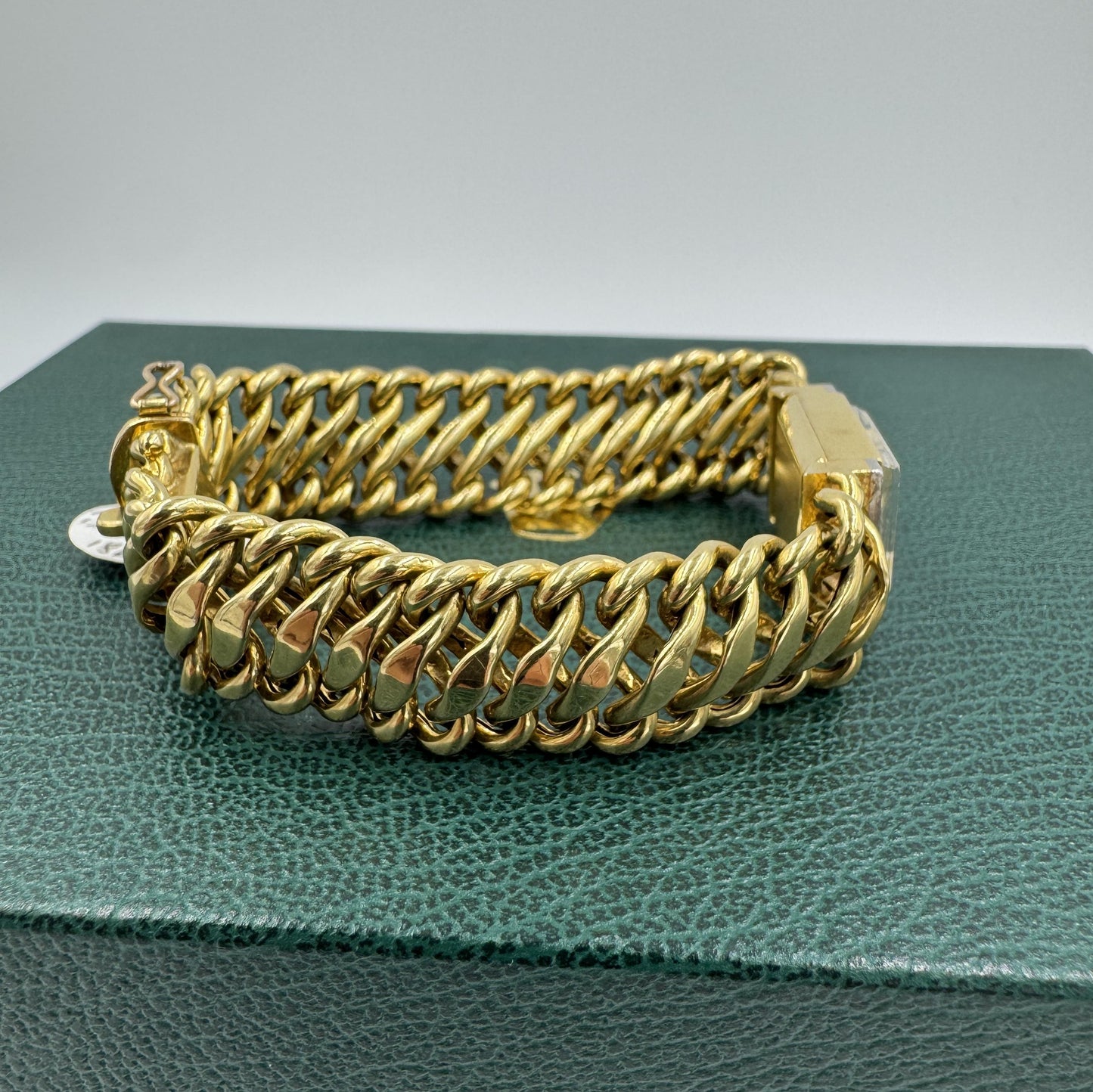 1960's Rolex 18k Yellow Gold Diamond Manuel 17j Movement Watch