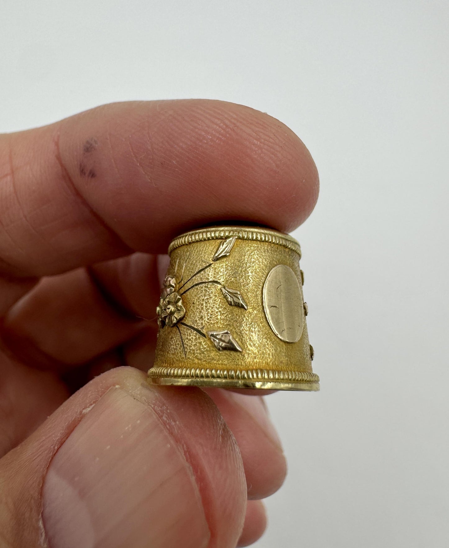 Antique 18k Yellow Gold Childs Thimble No Monograms