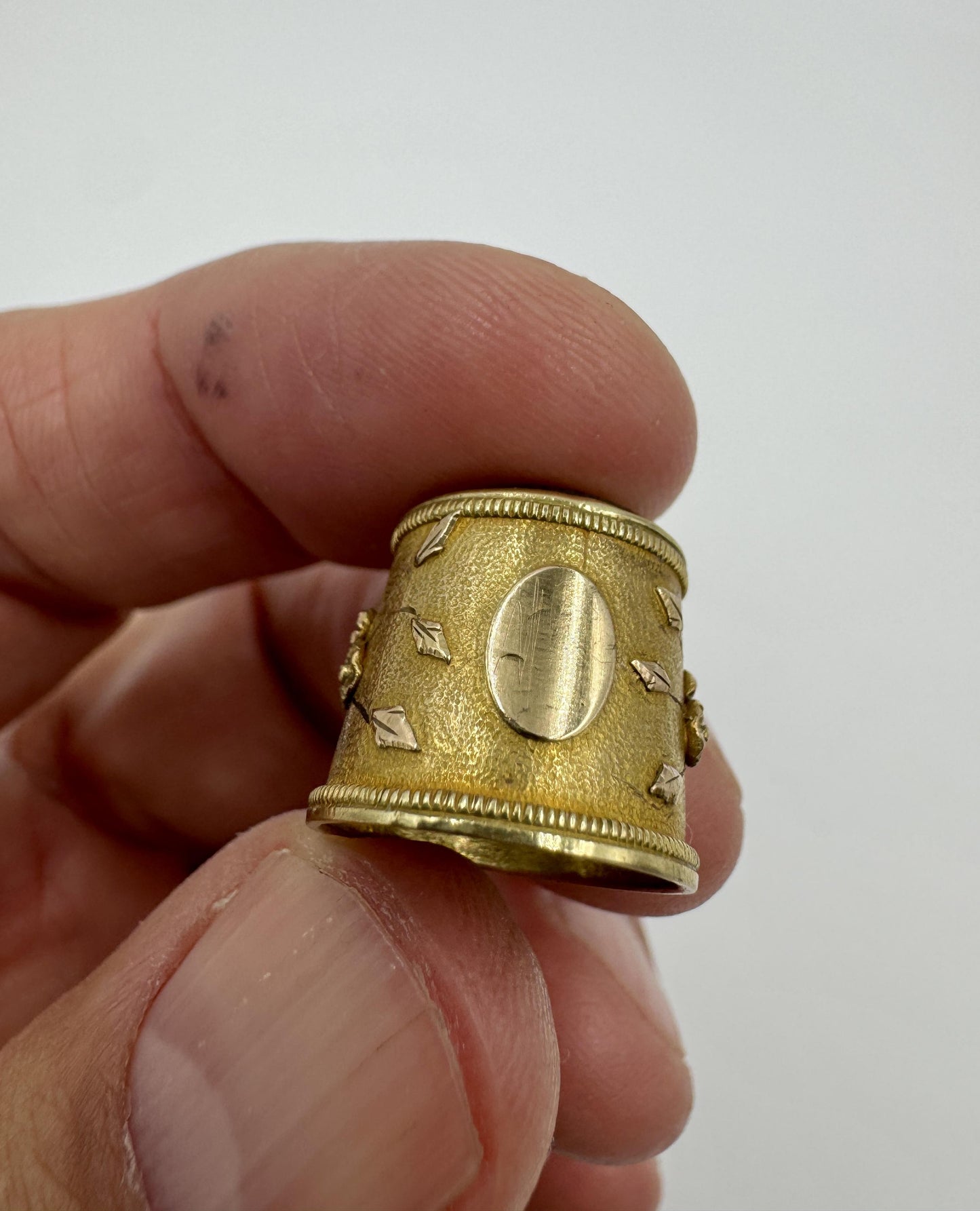 Antique 18k Yellow Gold Childs Thimble No Monograms