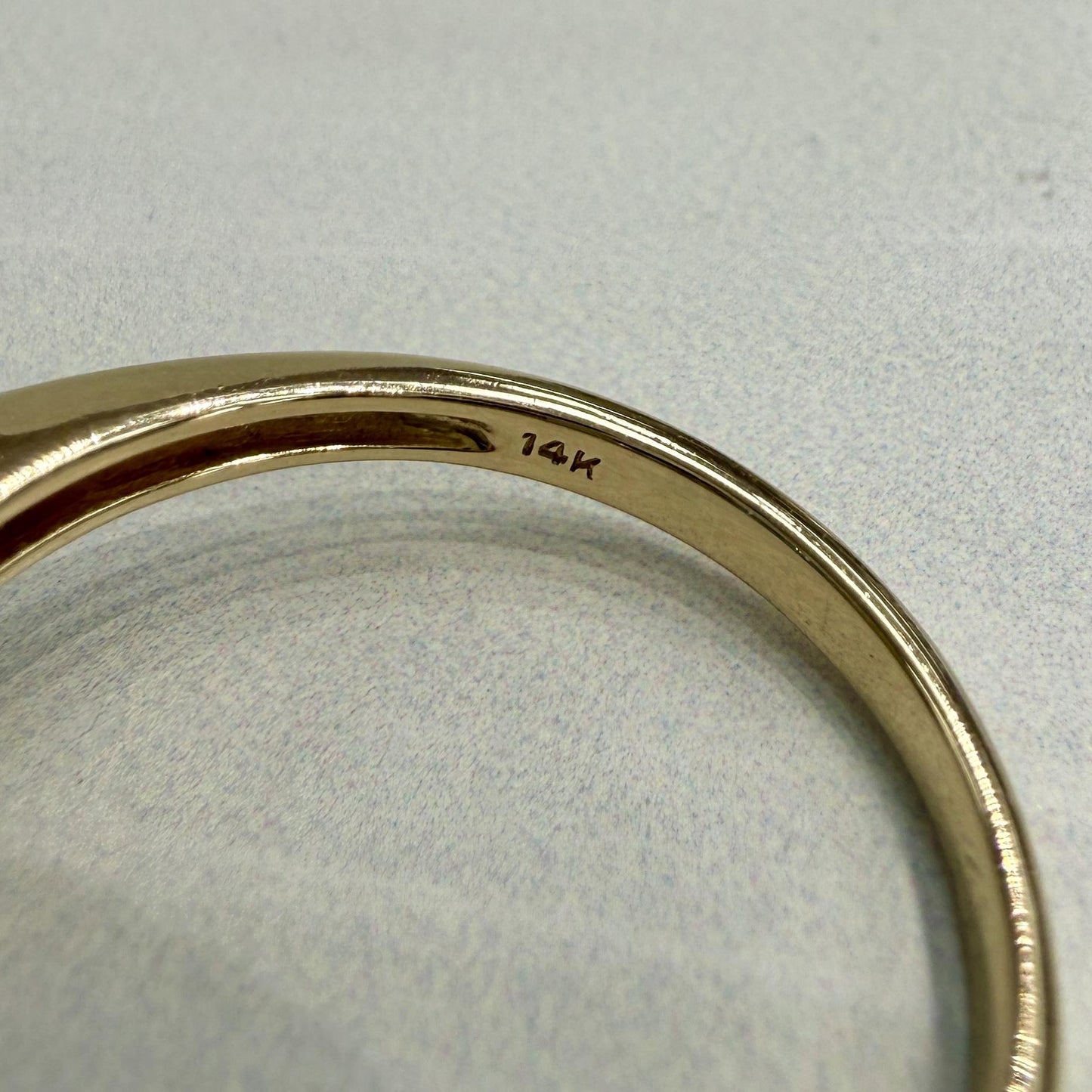 Blue Topaz and Diamond Ring 14k