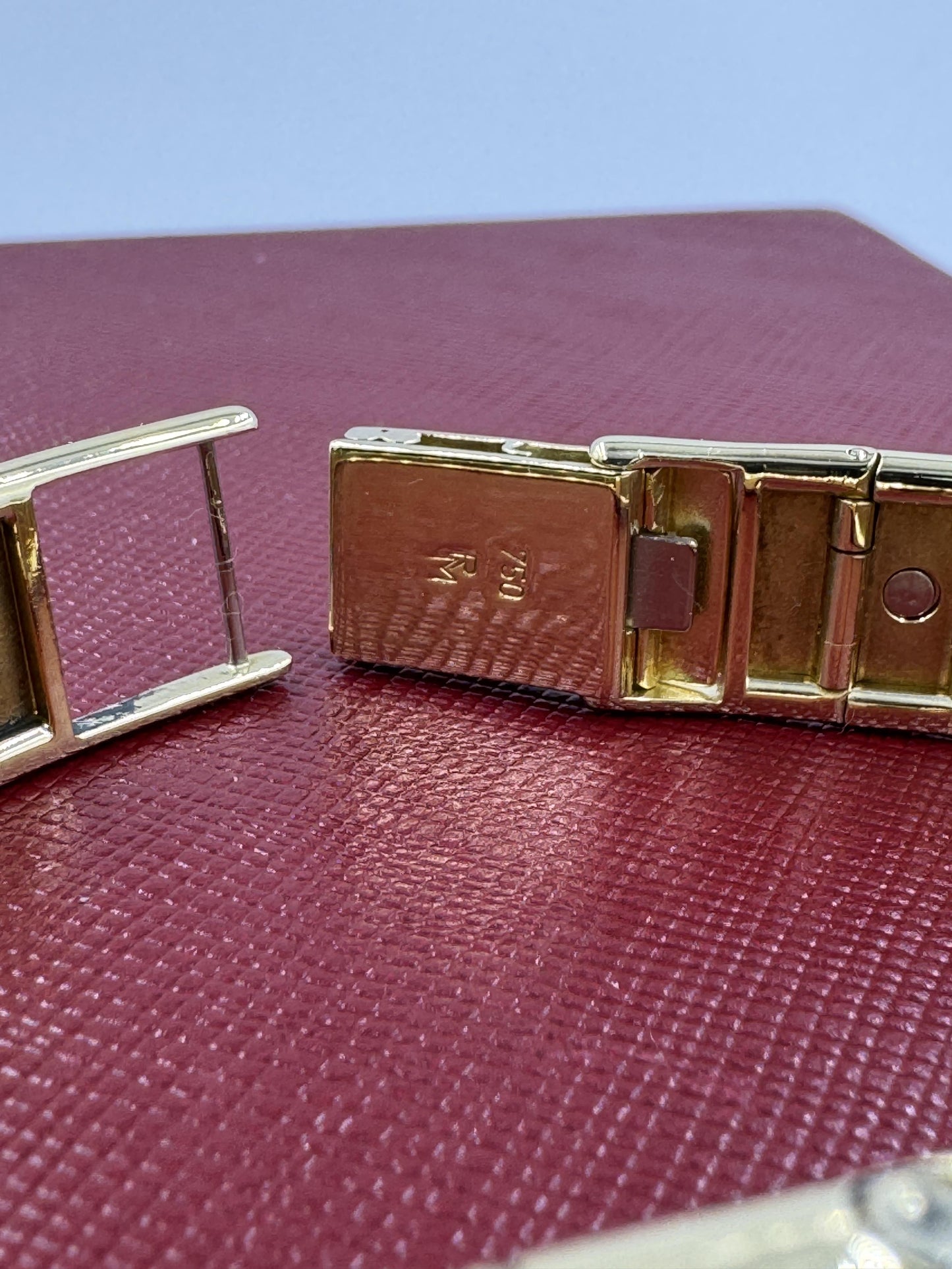 Vintage Jaeger LeCoultre Reverso 18k gold Lady's Watch Rare find