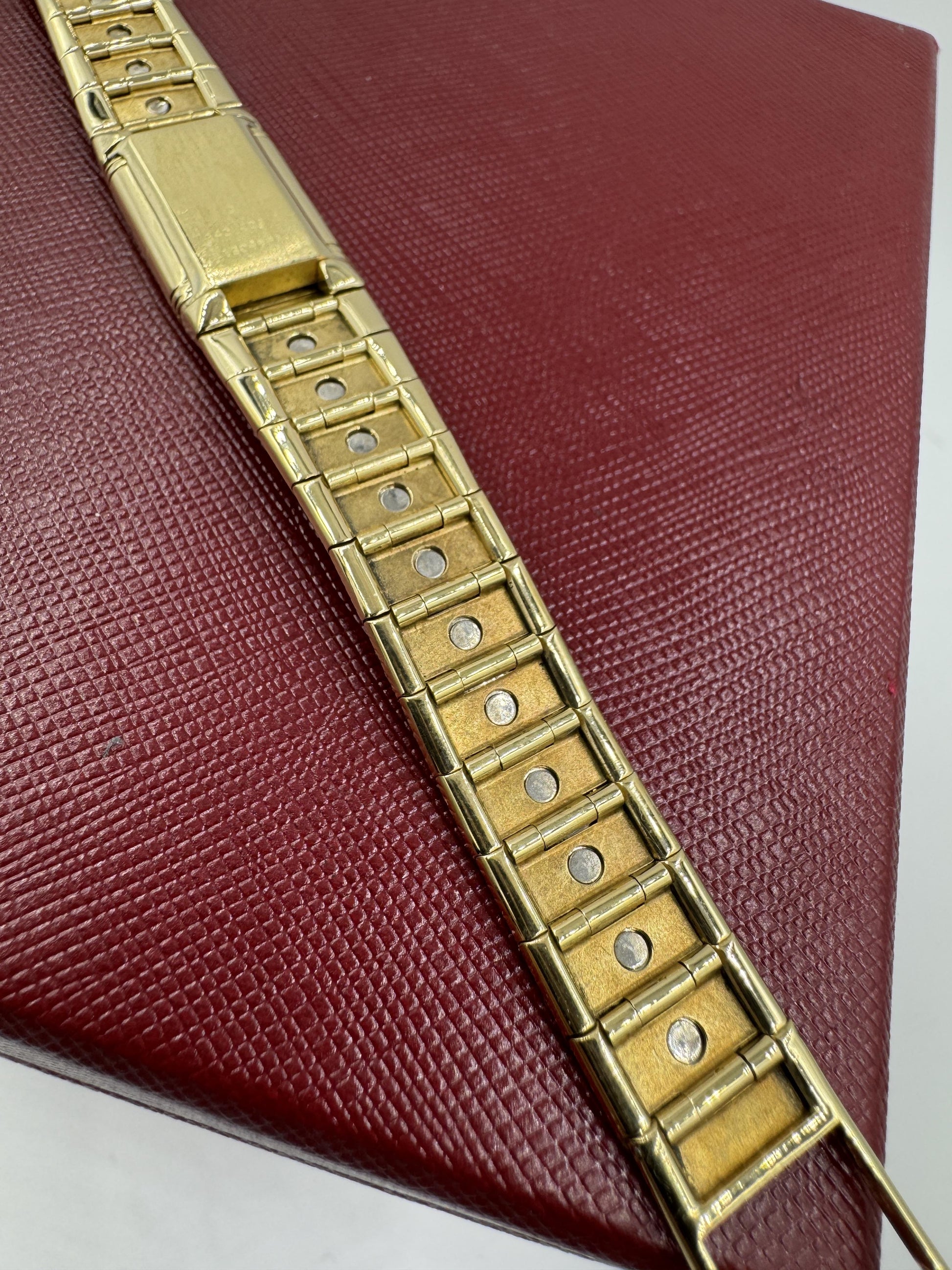 Vintage Jaeger LeCoultre Reverso 18k gold Lady's Watch Rare find