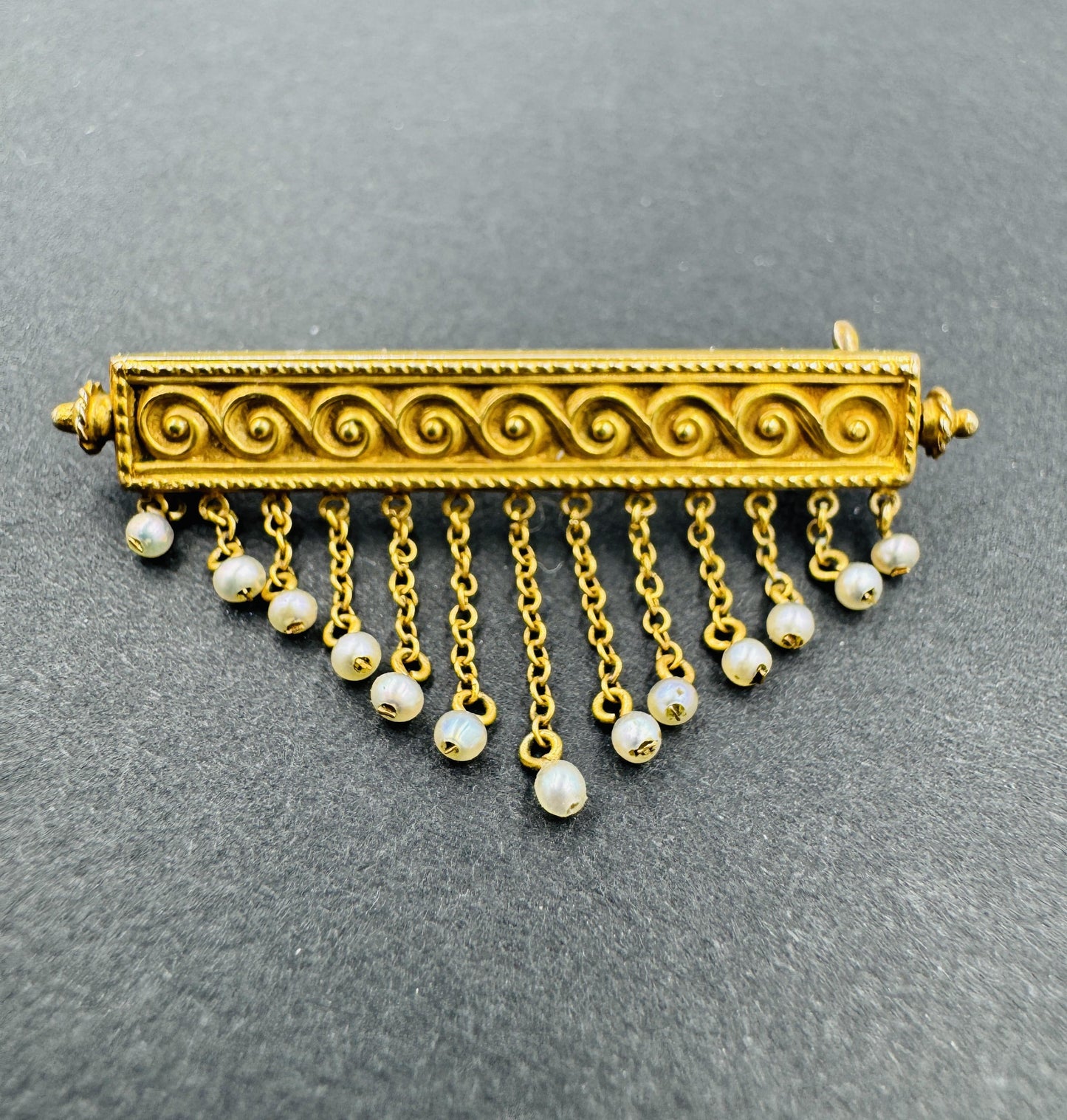 Victorian 10k yellow gold bar brooch pin with dangling pearls