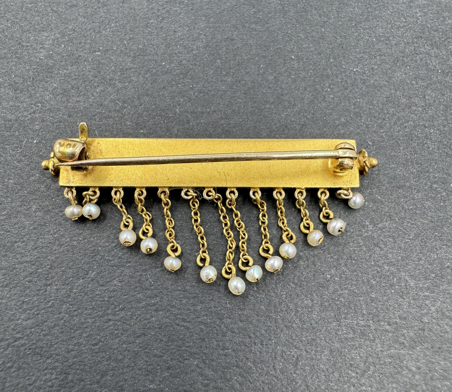 Victorian 10k yellow gold bar brooch pin with dangling pearls