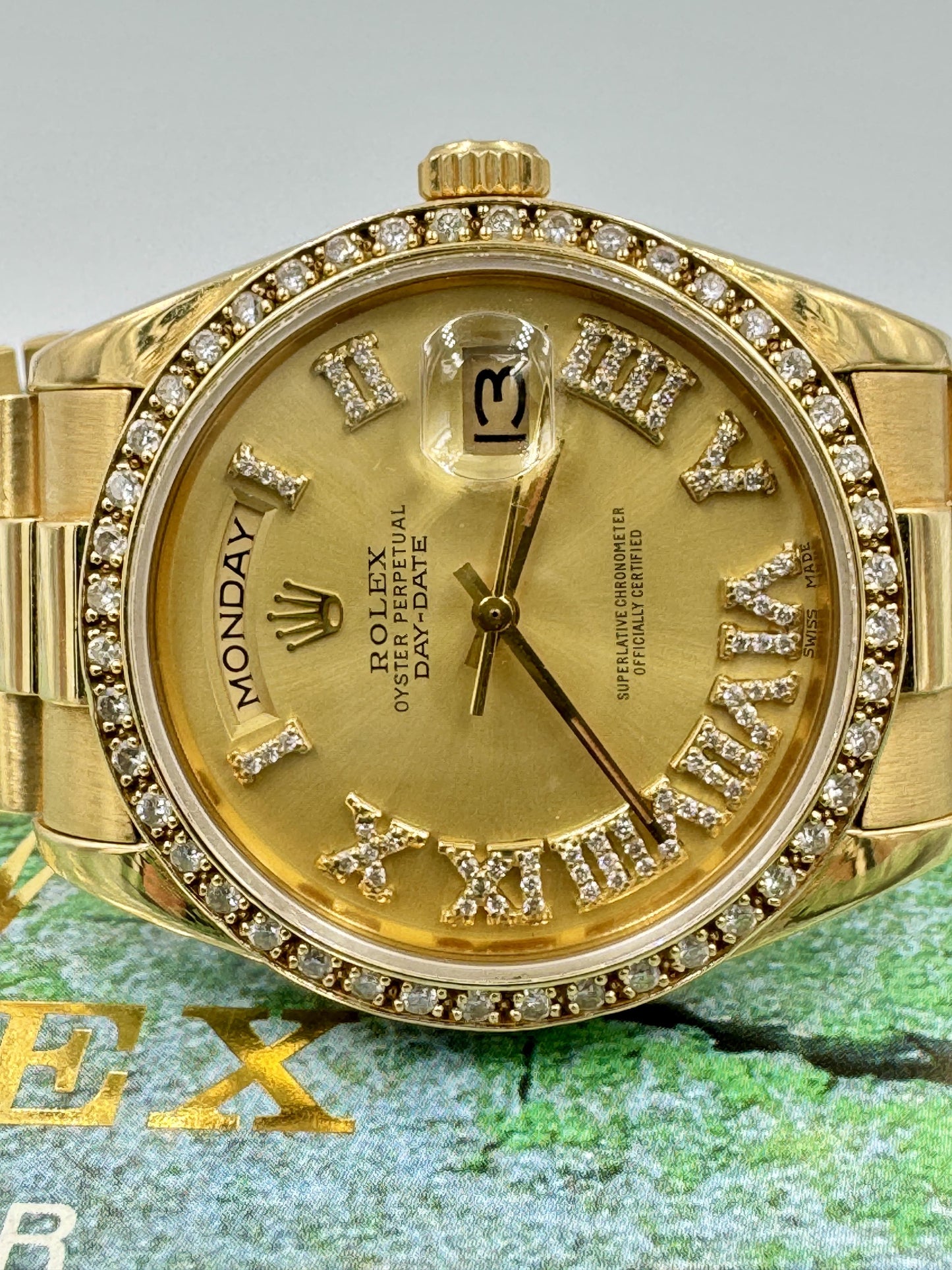 Rolex Presidential Day Date 18038 18k Diamond dial and Bezel
