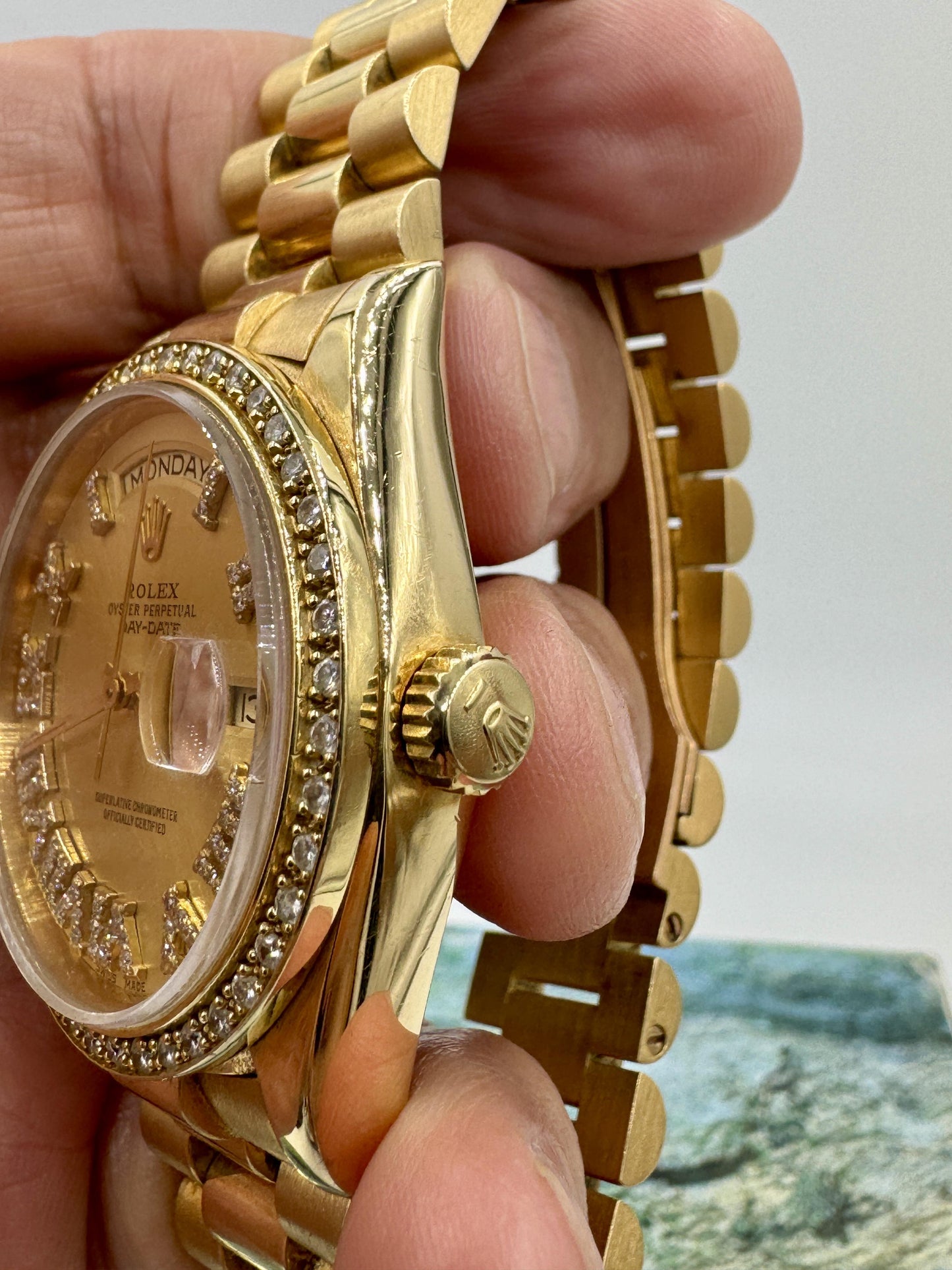 Rolex Presidential Day Date 18038 18k Diamond dial and Bezel