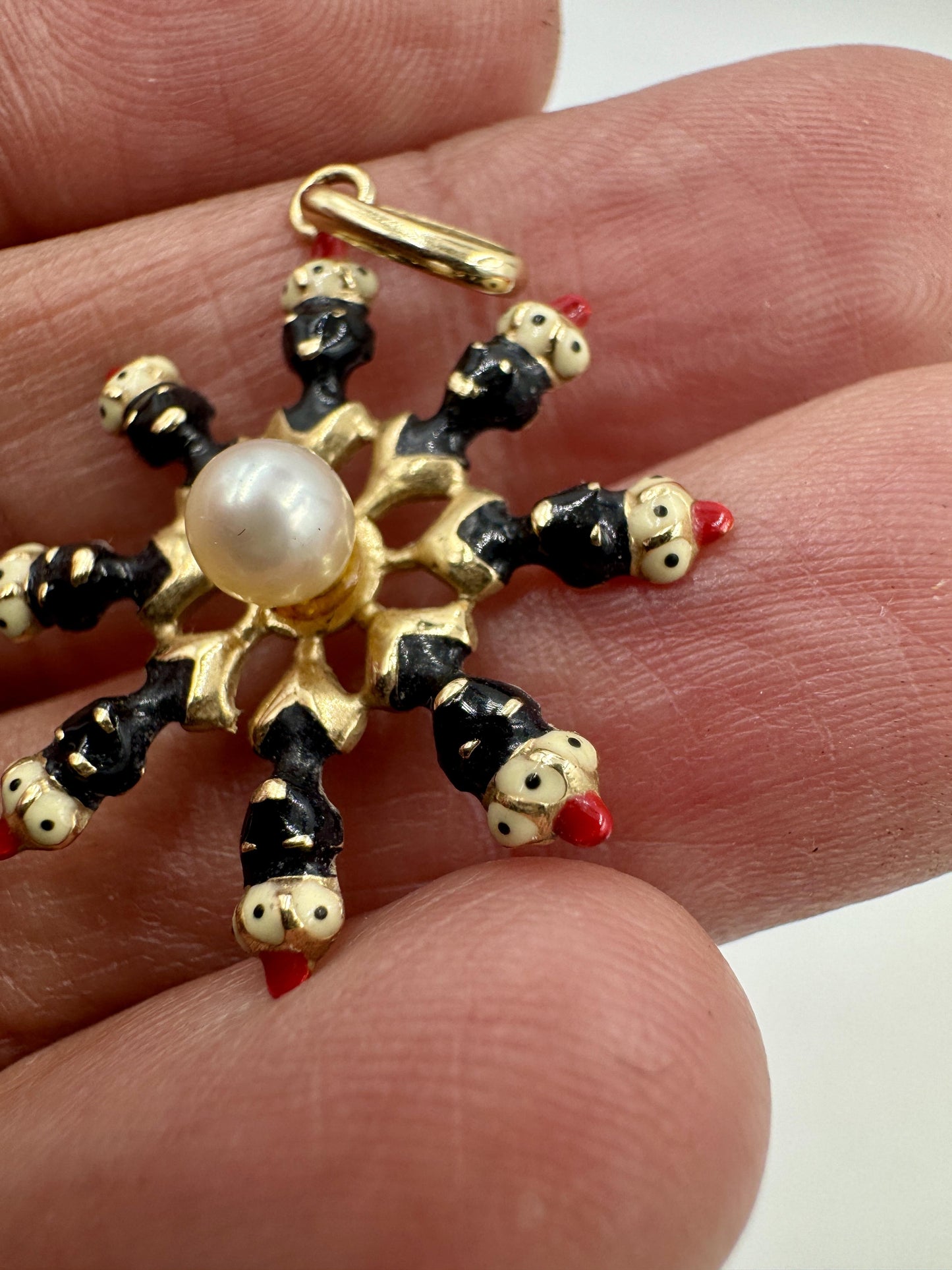 Moretti Flower Pendant 14k Yellow Gold Vintage