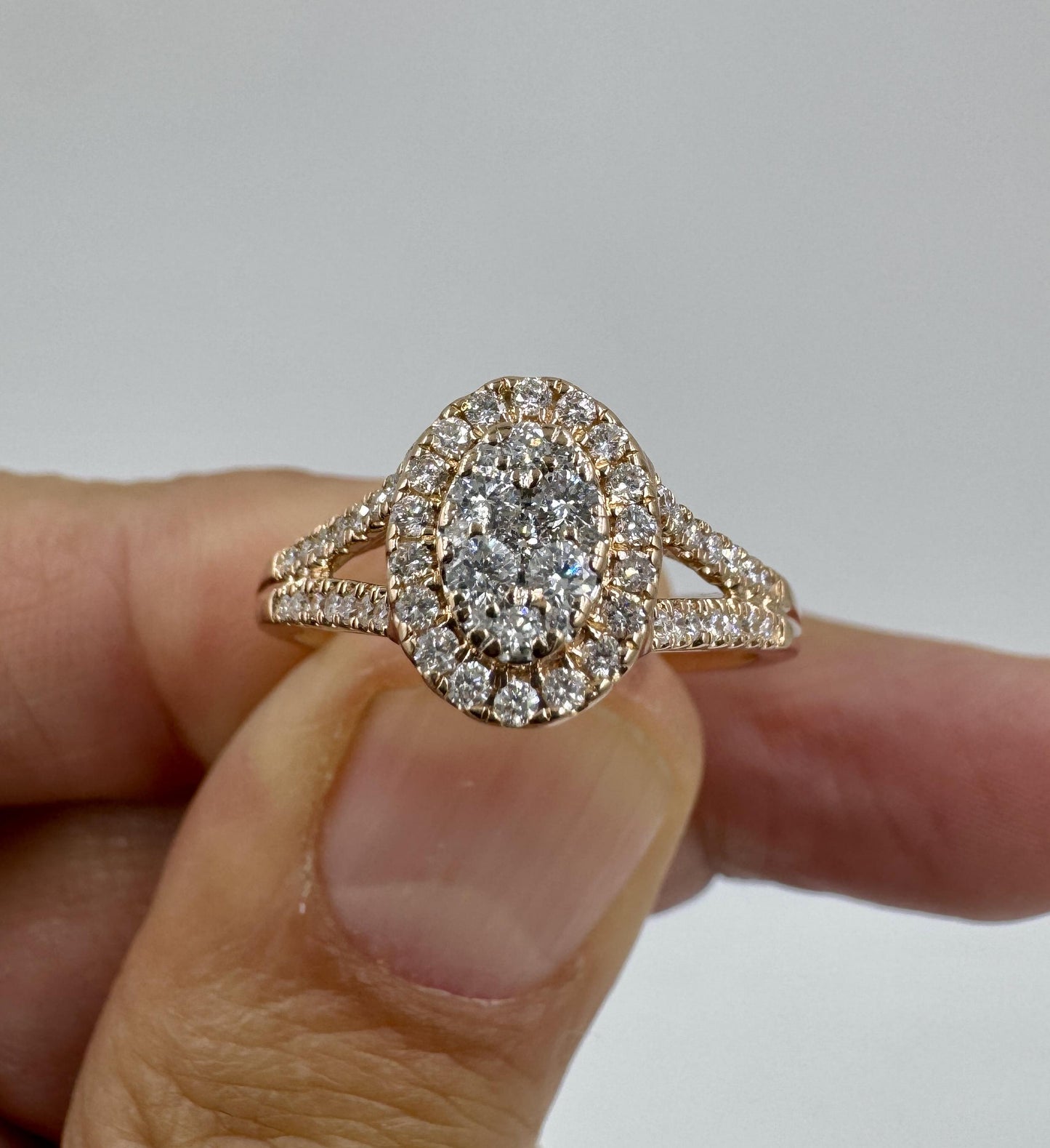 14k Rose Gold Cluster Halo Diamond Ring size 9