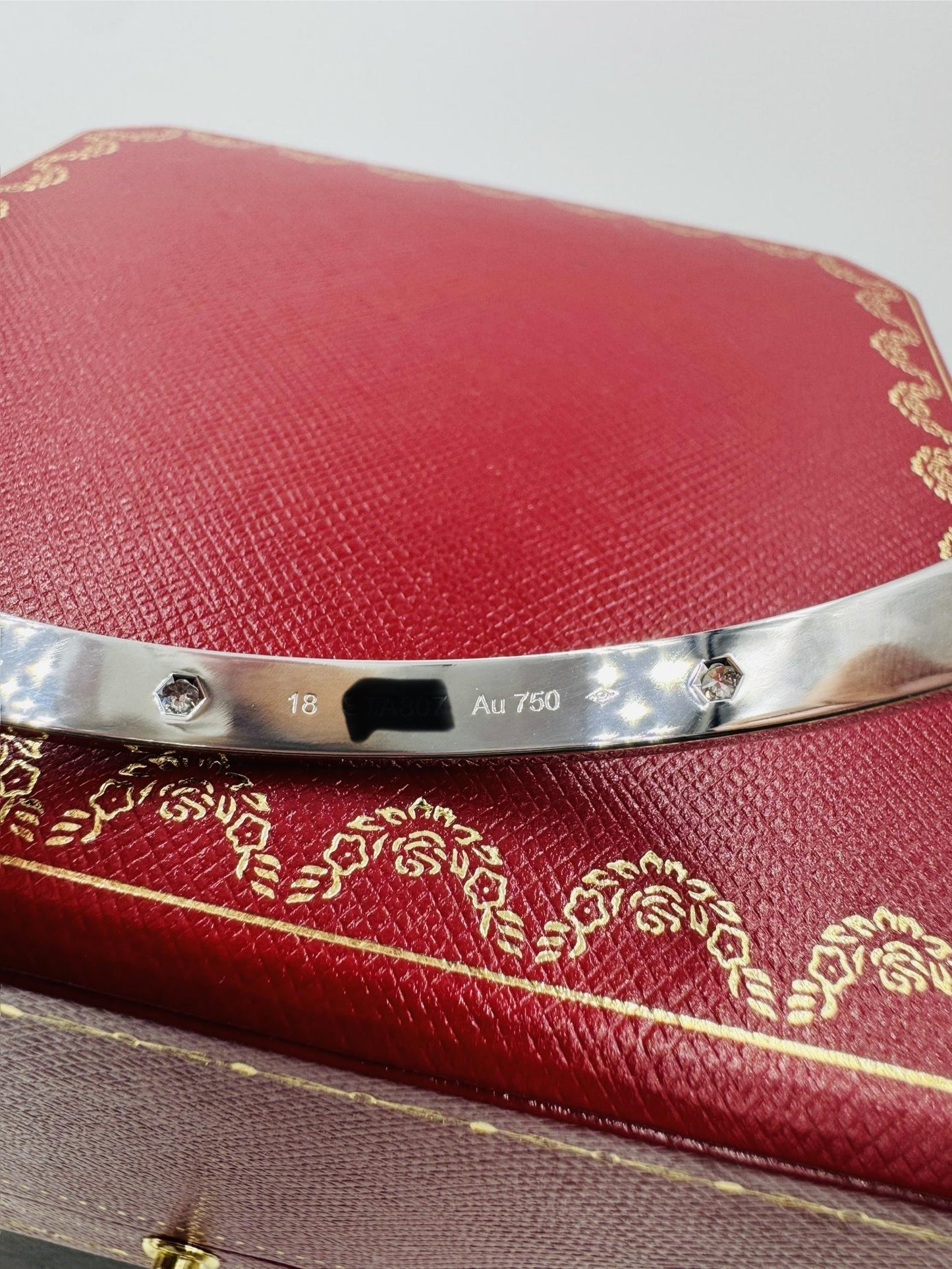 CARTIER LOVE BRACELET 4 DIAMONDS 18K WHITE GOLD SIZE 18 Box and Papers
