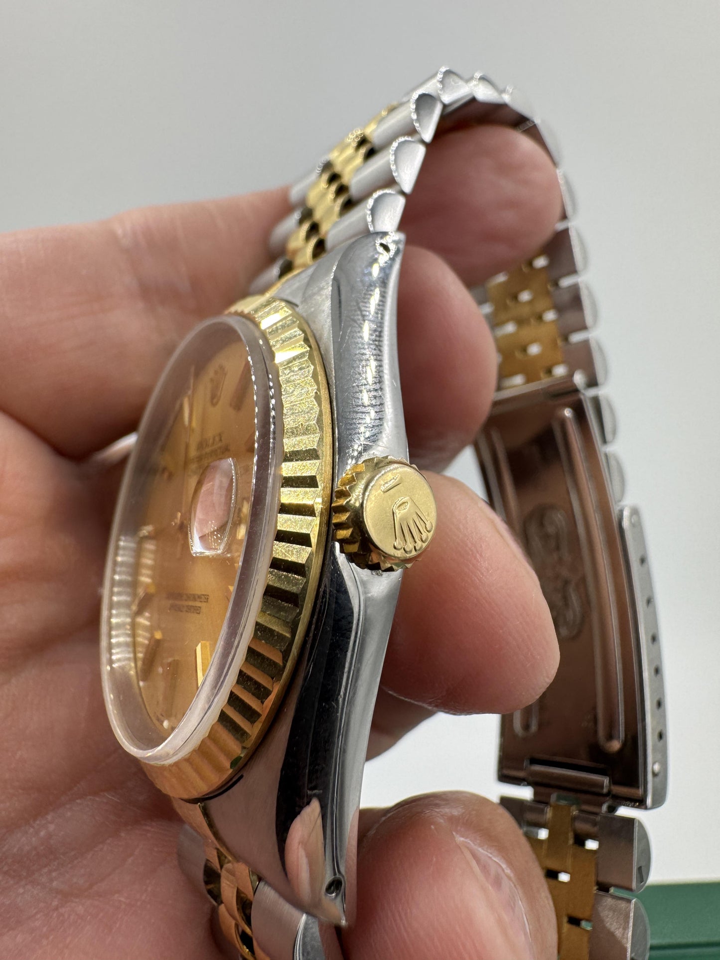 ROLEX DATEJUST 16233 36mm 1990 E Serial 18k Stainless Steel Watch Full Links