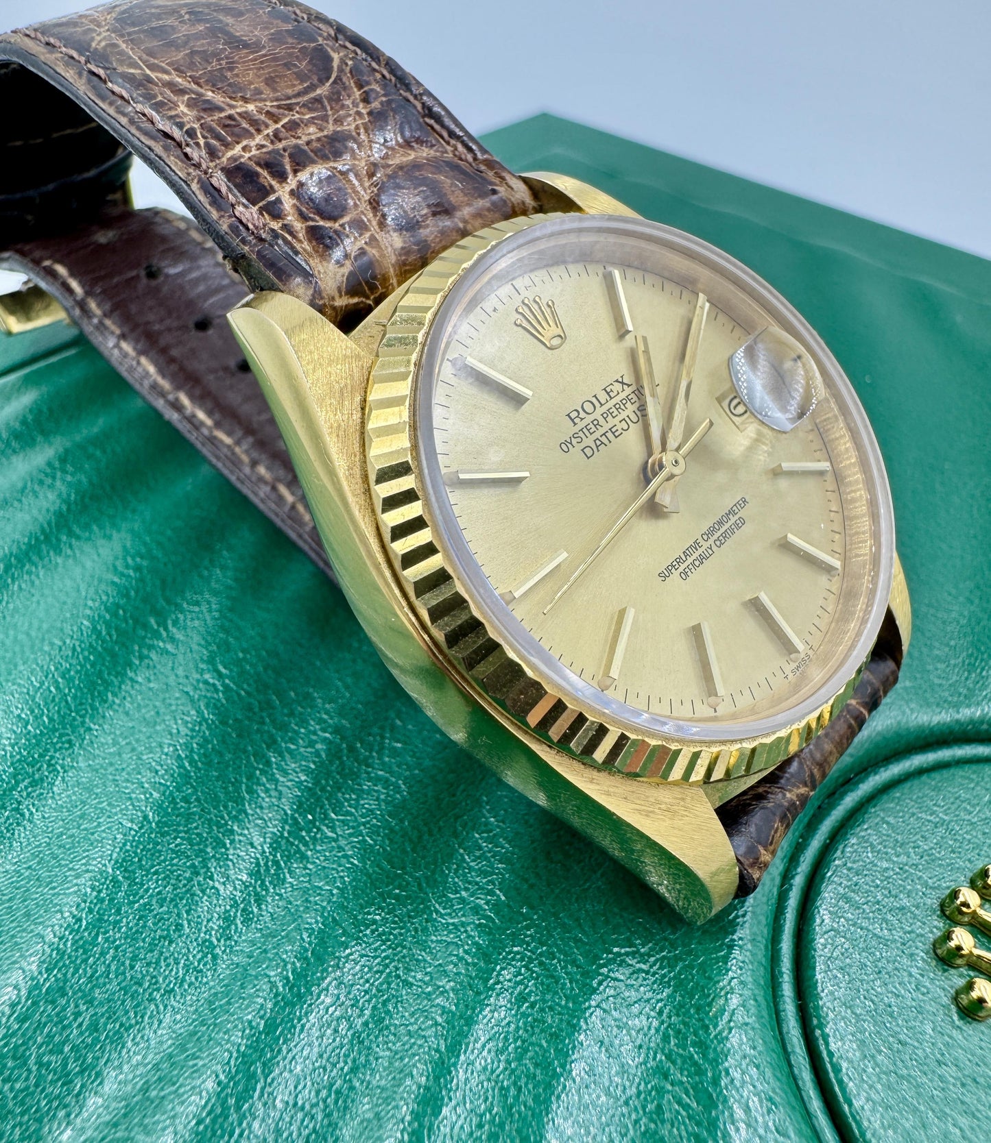 Rare Rolex 16018 18k Gold Datejust Unpolished Minty condition