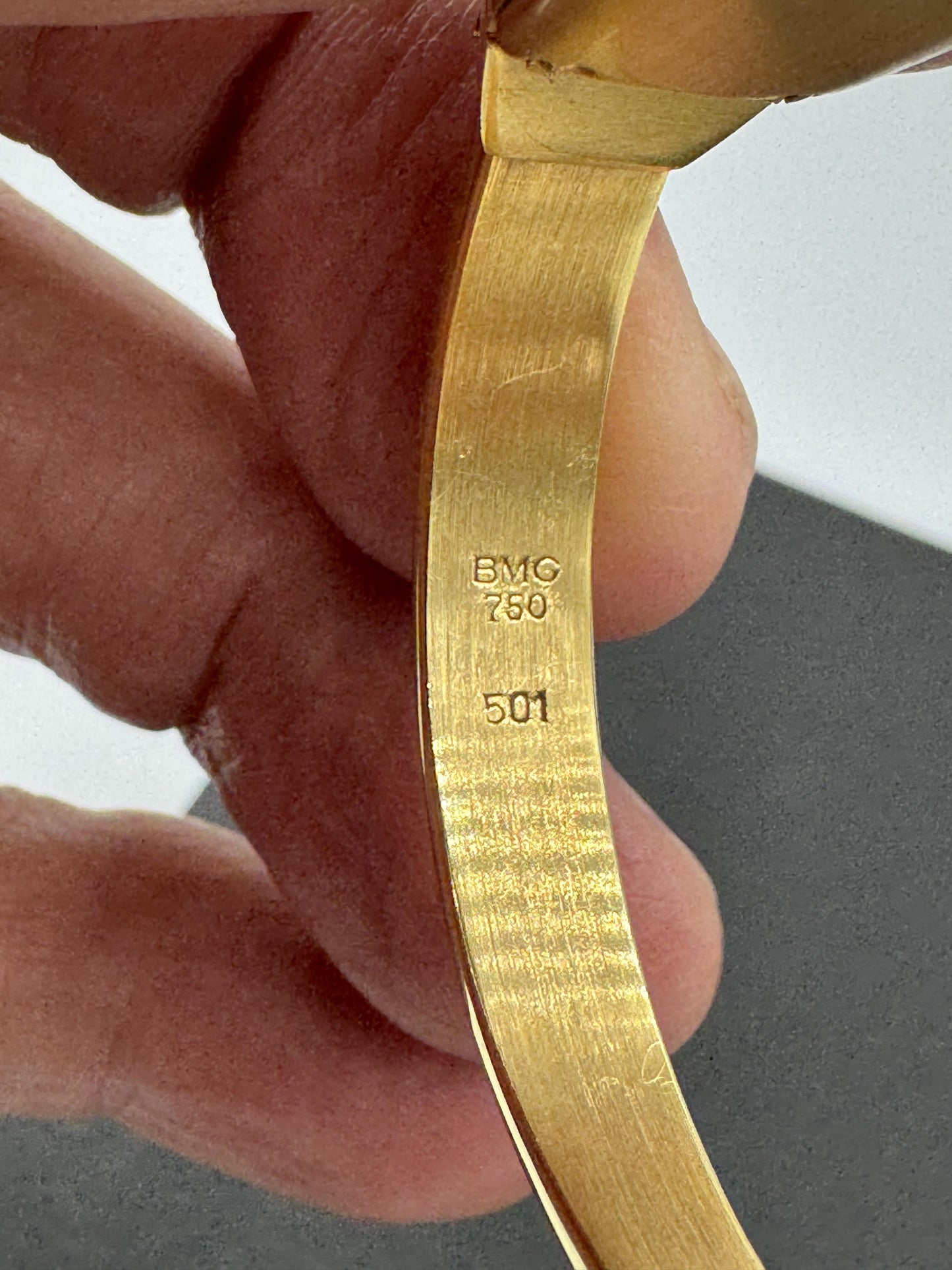 Rare Baume Mercier 18k Gold Quartz Bangle expandable Watch