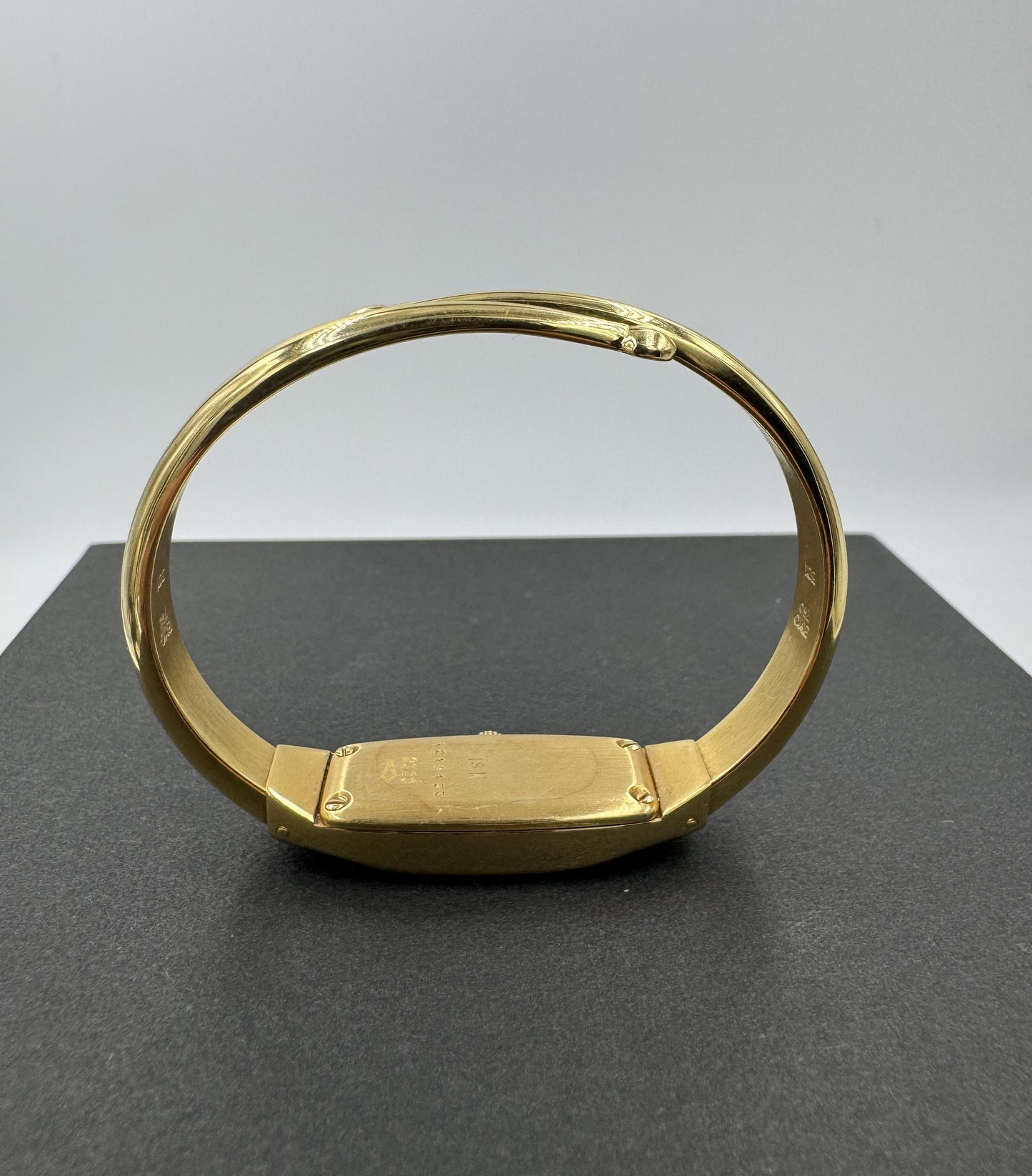 Rare Baume Mercier 18k Gold Quartz Bangle expandable Watch