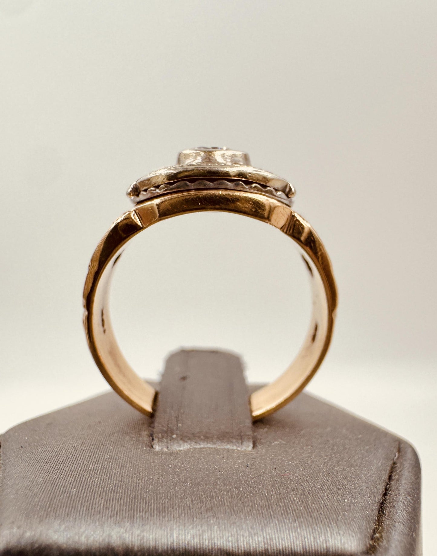 Vintage 10k Gold Mason 32 Degree Diamond Ring Masonic