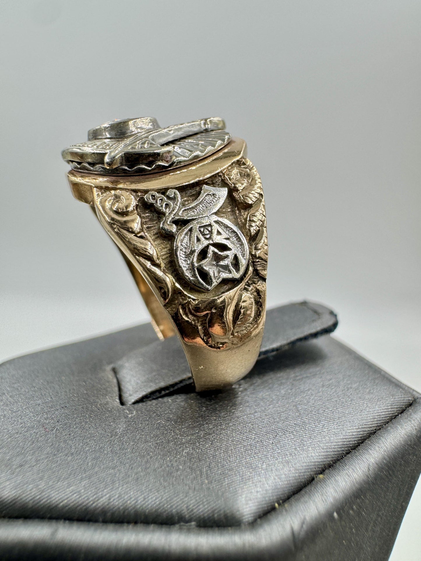 Vintage 10k Gold Mason 32 Degree Diamond Ring Masonic
