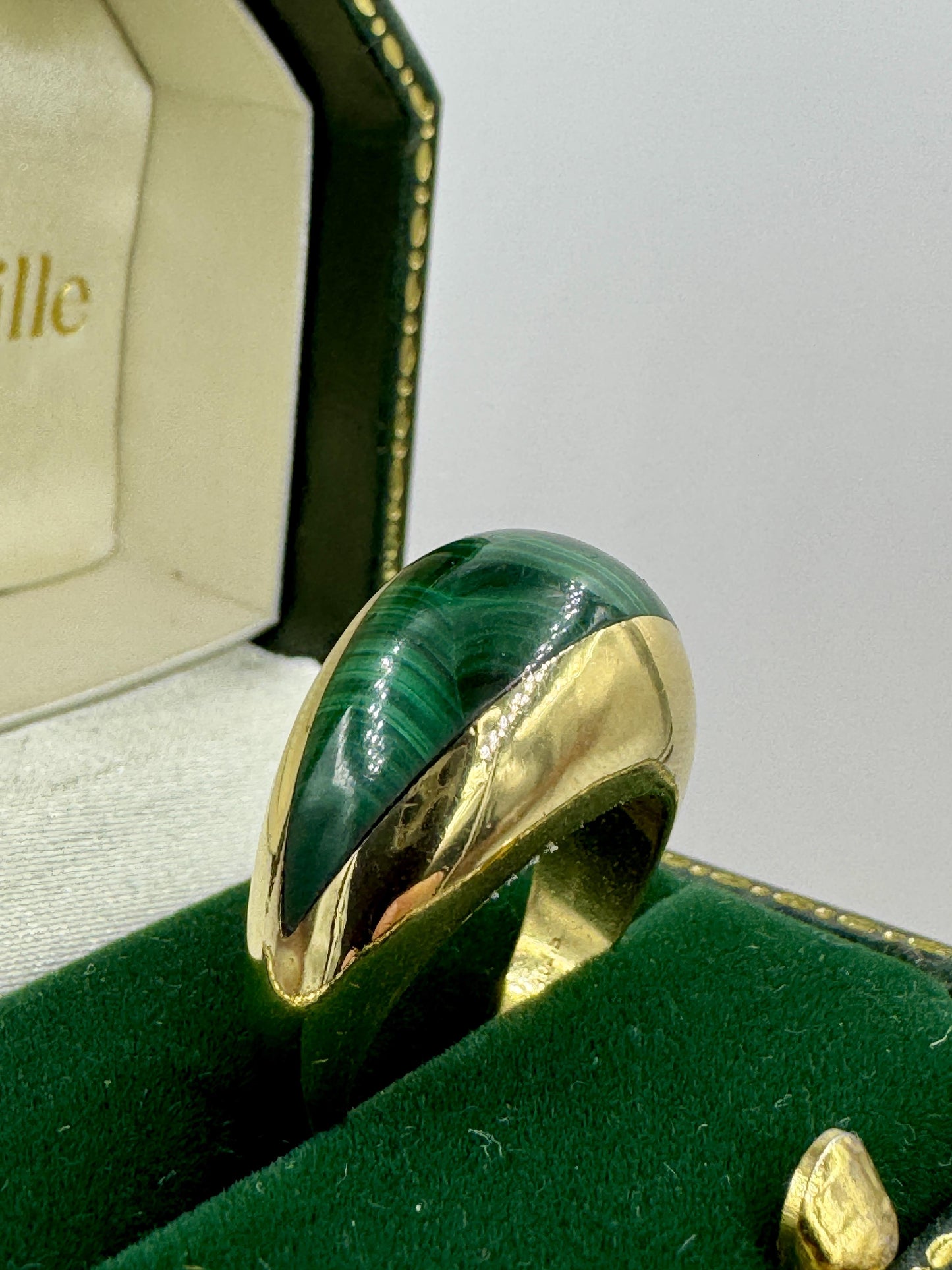 Rare 18k Joachim S'Paliu modernist Malachite Dome ring Spain
