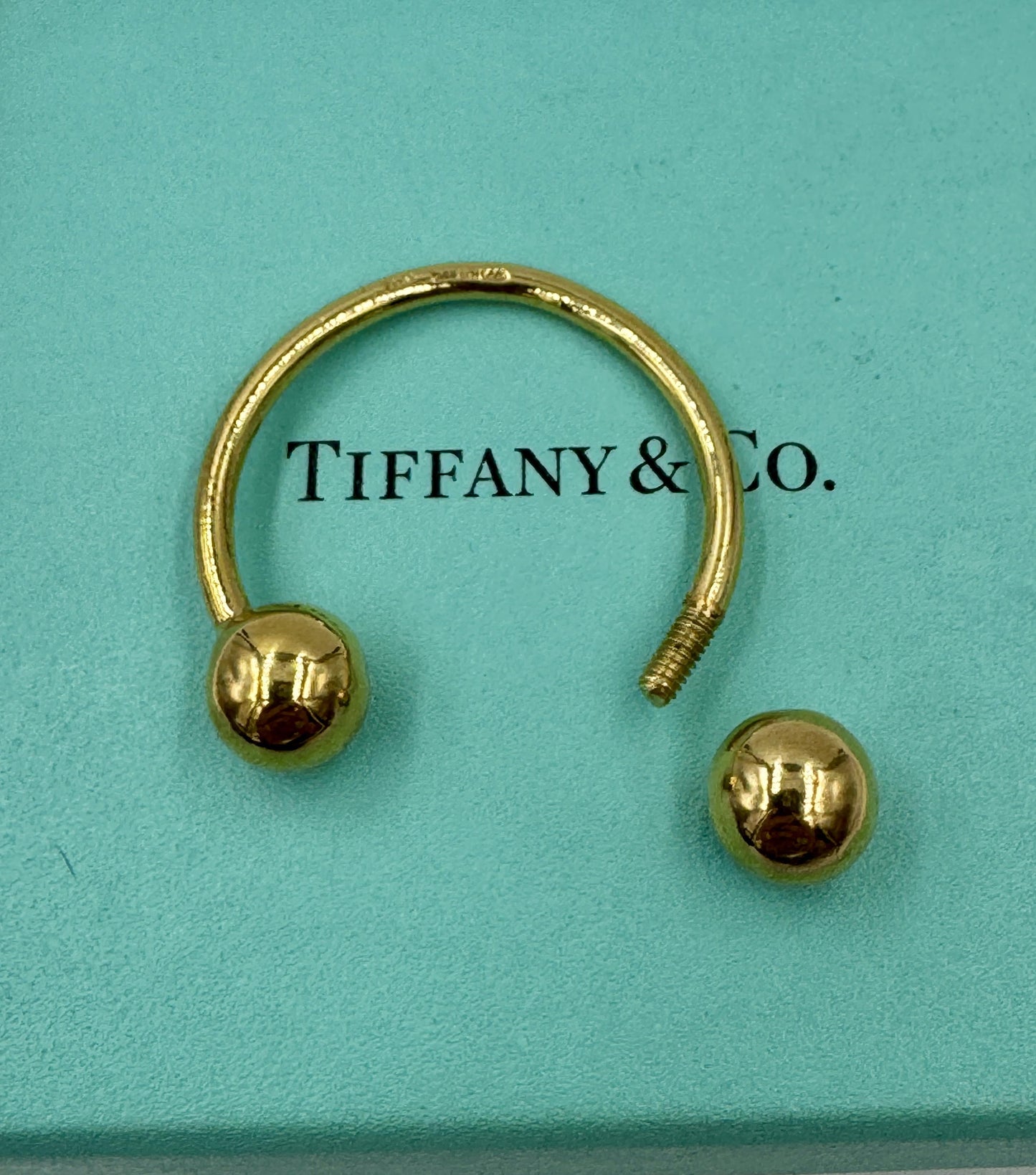 Rare Tiffany & Co. 18k Yellow Gold Ball Key Chain Key Ring with box and pouch