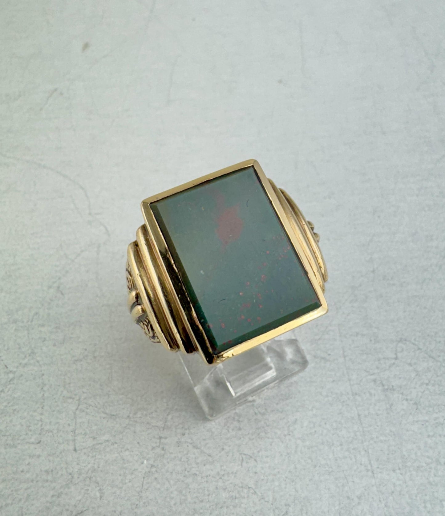 Art Deco 10k Yellow Gold Bloodstone Gents Ring
