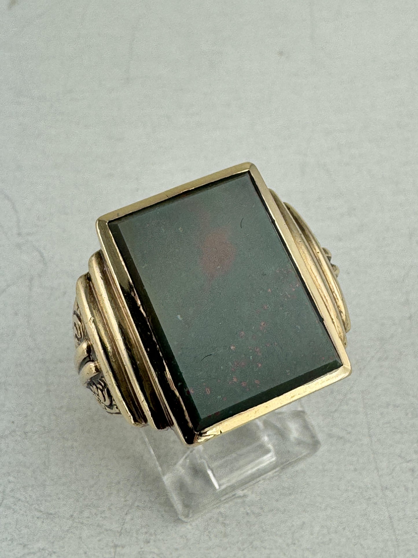 Art Deco 10k Yellow Gold Bloodstone Gents Ring