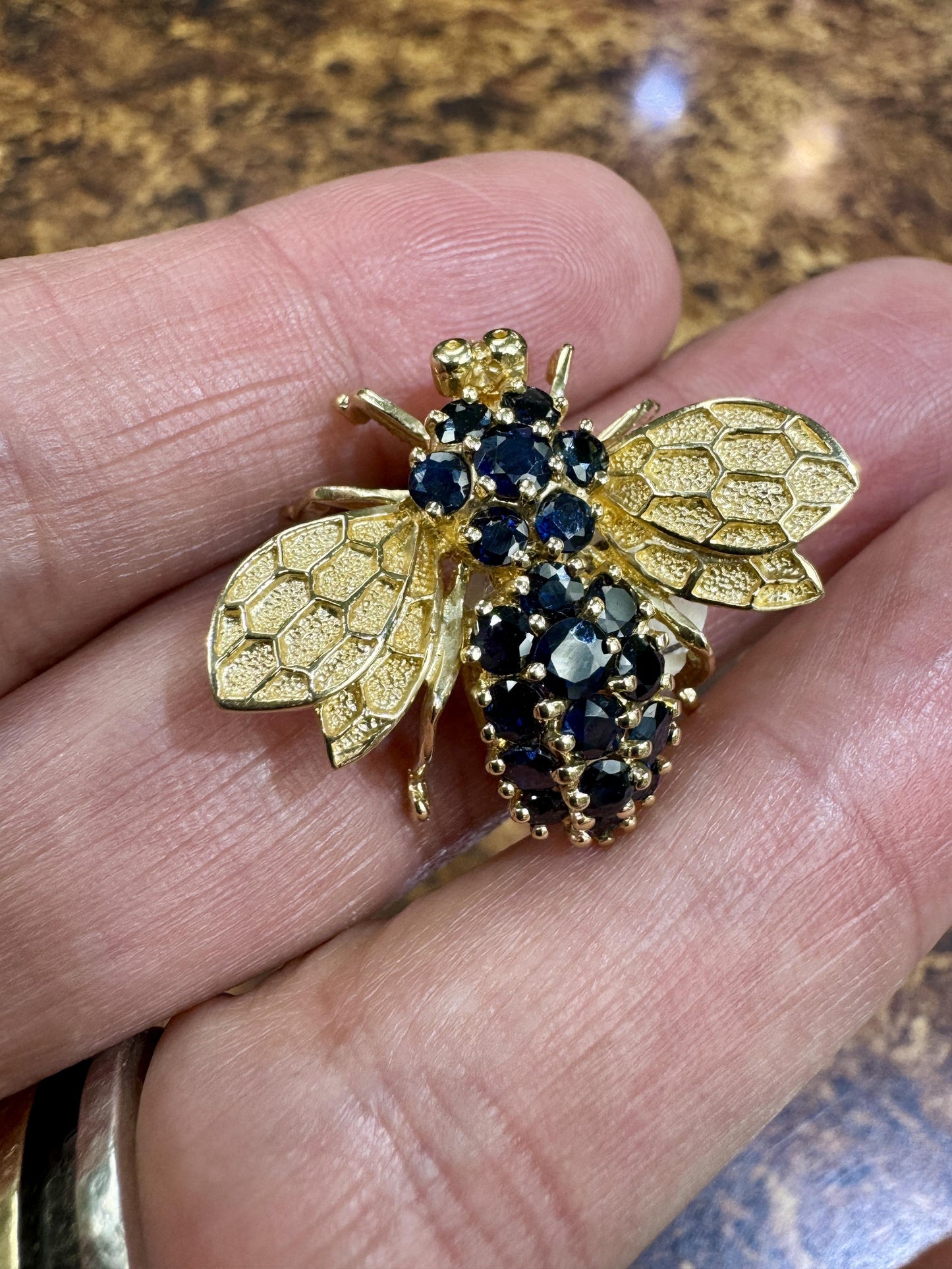 Vintage 14k Yellow Gold Sapphire Bee Pin 1990's