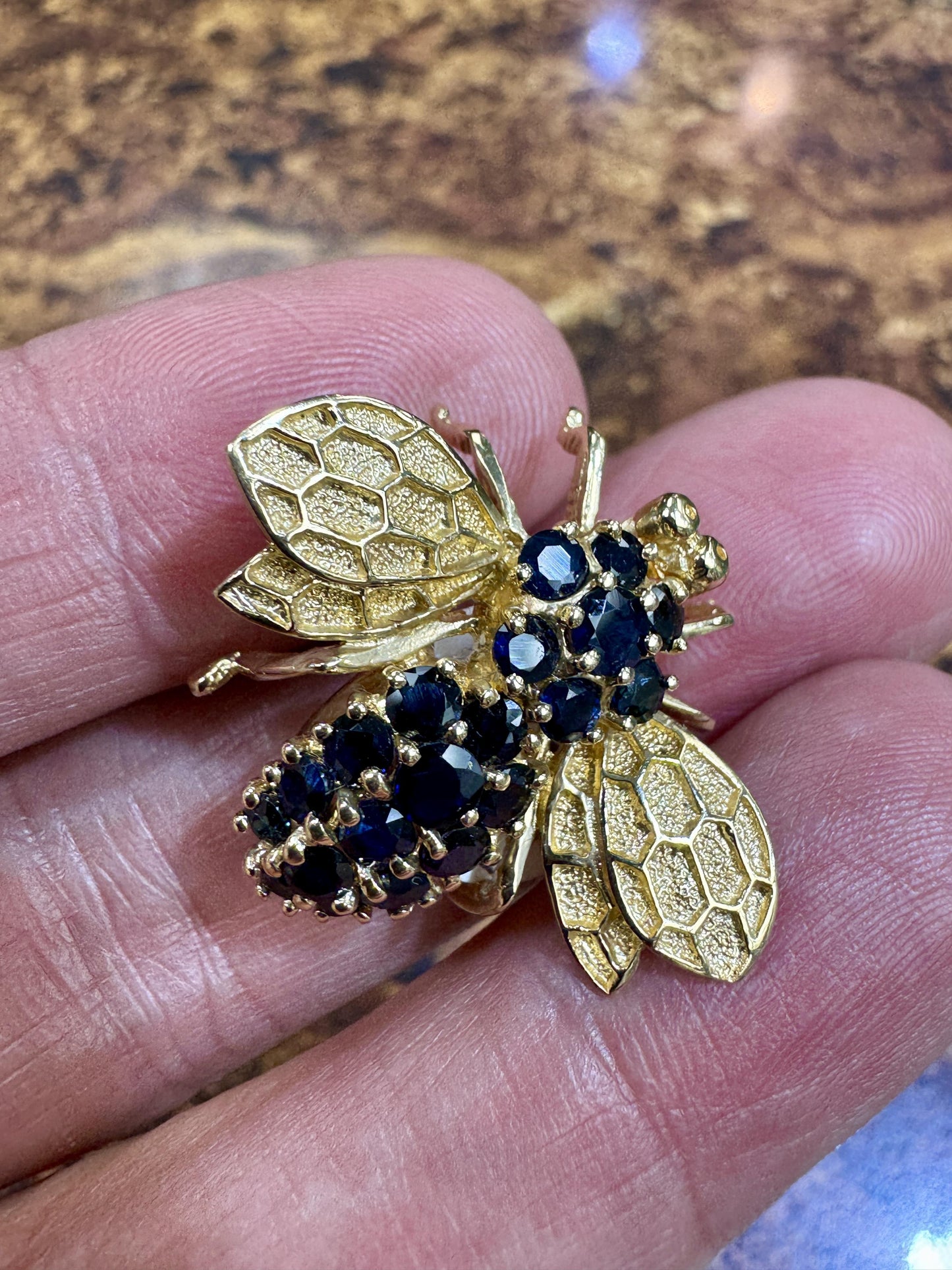 Vintage 14k Yellow Gold Sapphire Bee Pin 1990's