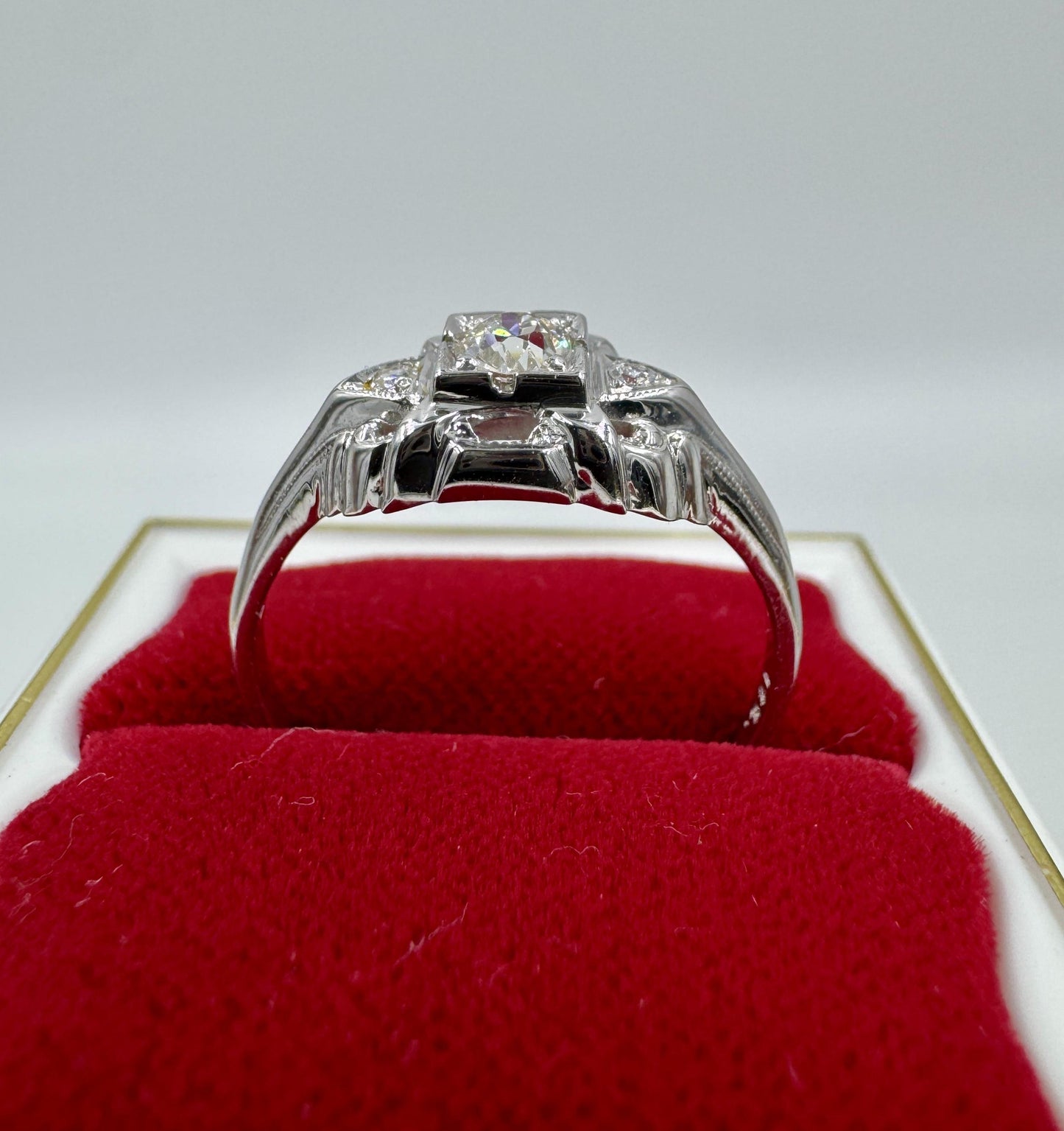 Art Deco 18k White Gold Old European Cut Diamond Ring