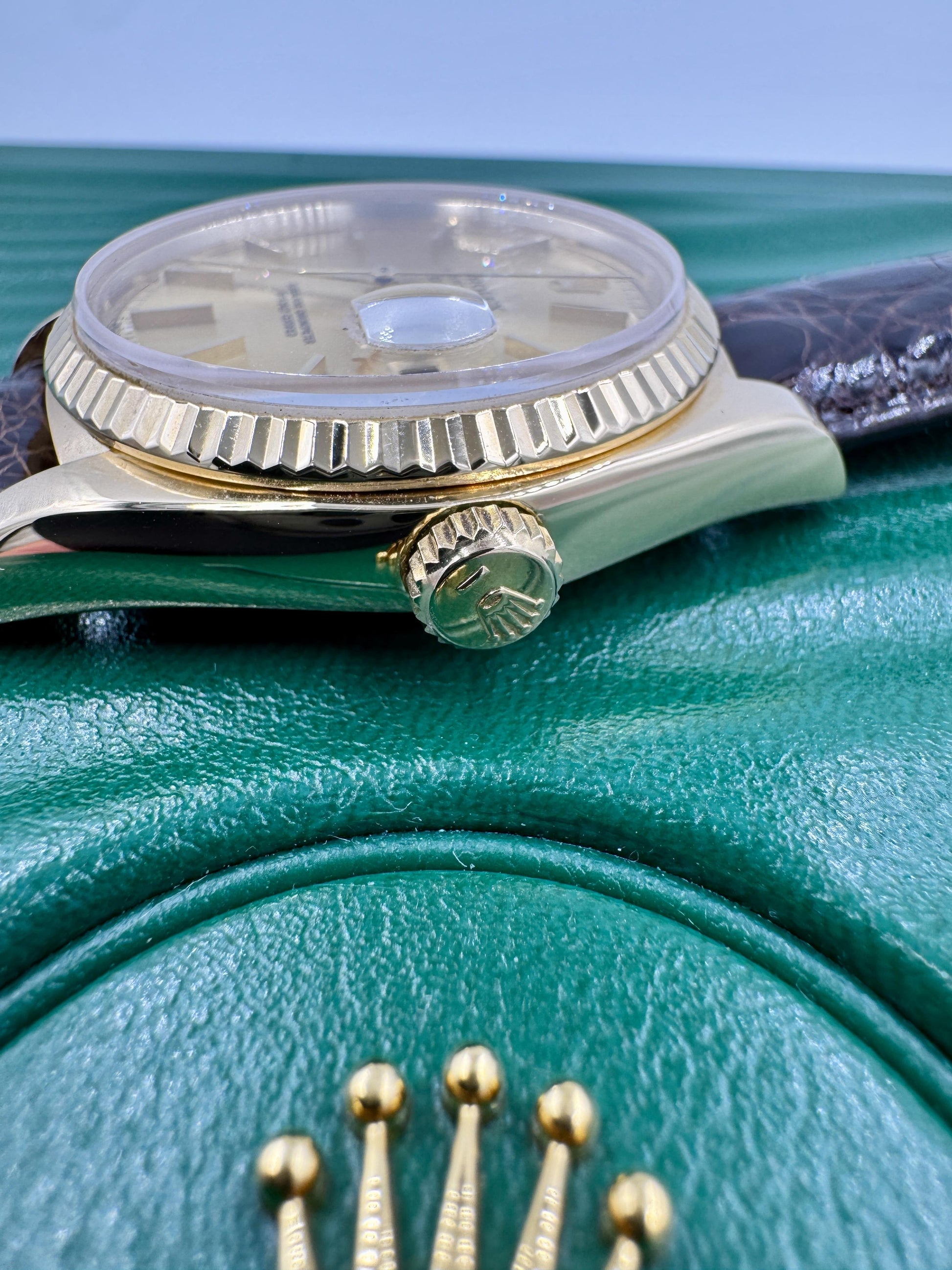 Rare Rolex 16018 18k Gold Datejust in Mint Condition