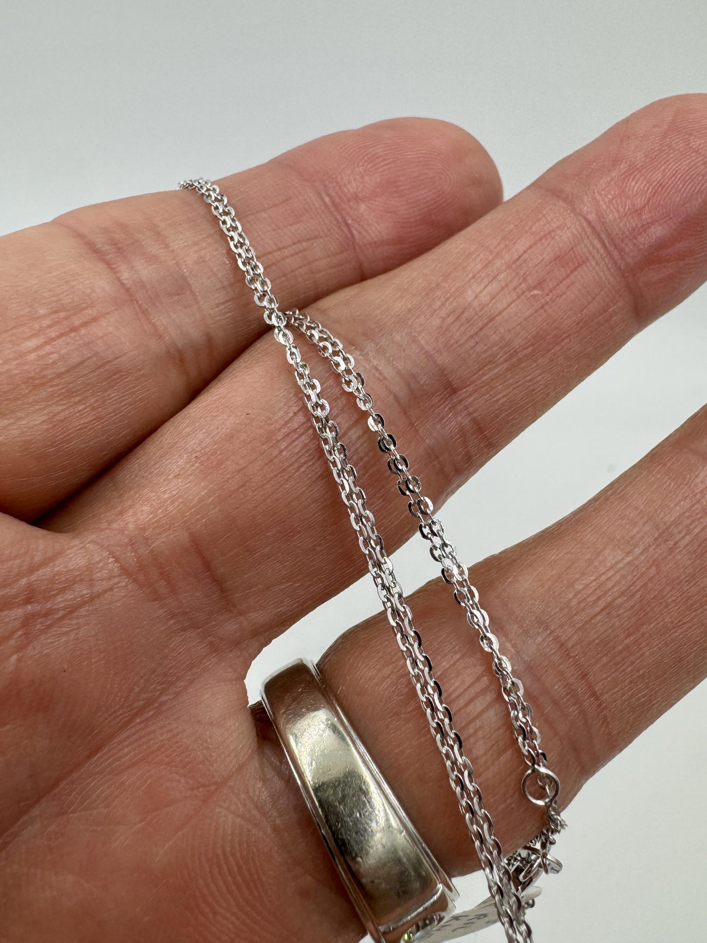 Vintage 14k White Gold diamond Cross Pendant Necklace 16"