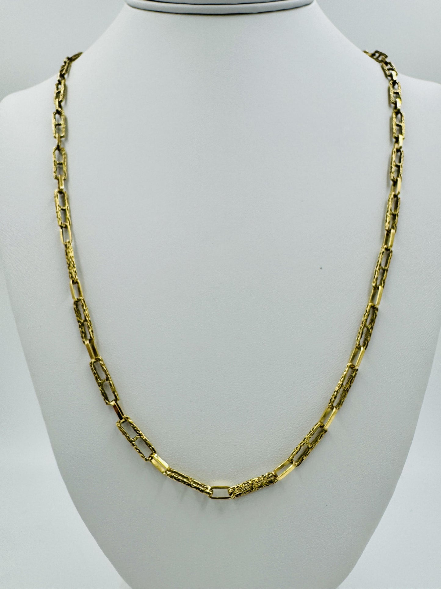 Vintage 18k Gold Italian Textured fancy Link Chain Necklace 30"