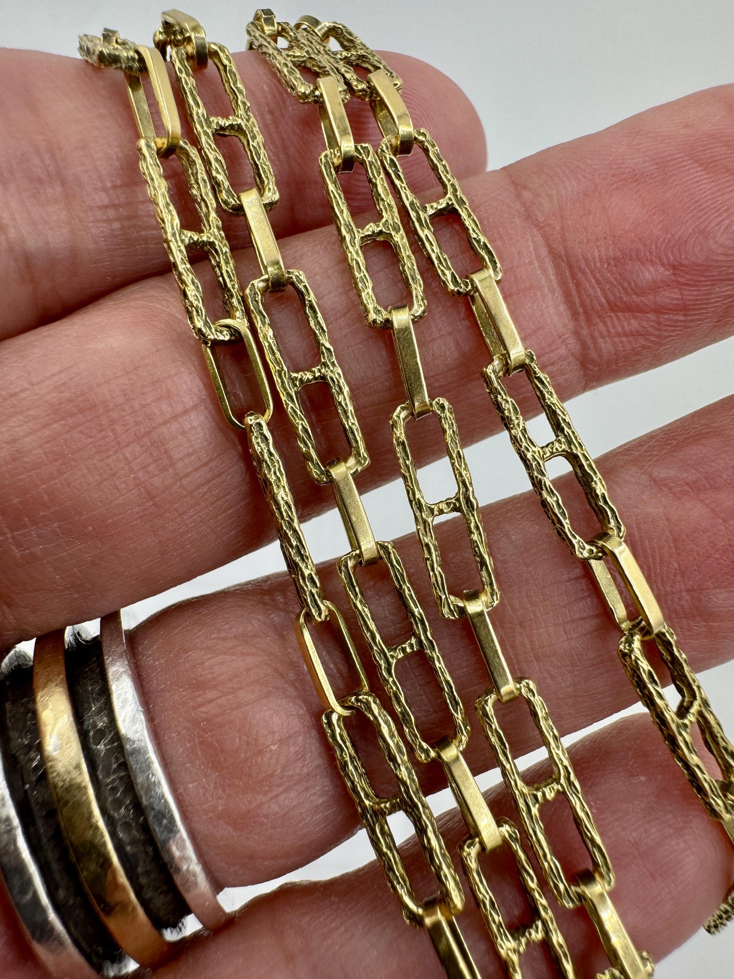 Vintage 18k Gold Italian Textured fancy Link Chain Necklace 30"