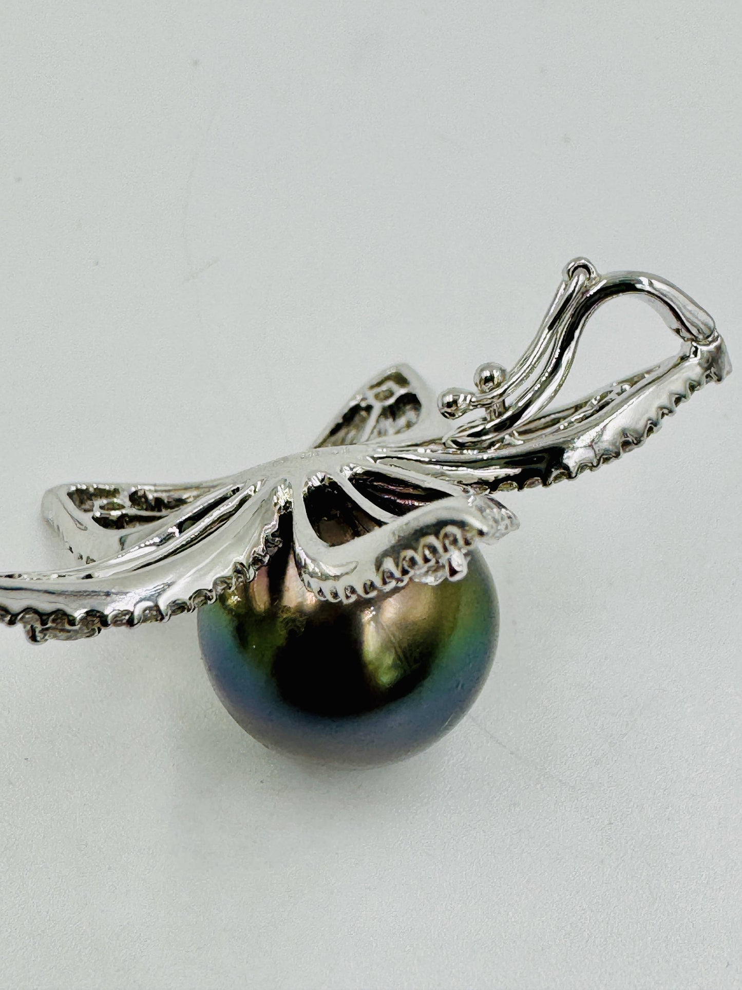 14mm Tahitian Pearl Diamond Flower Pendant Enhancer