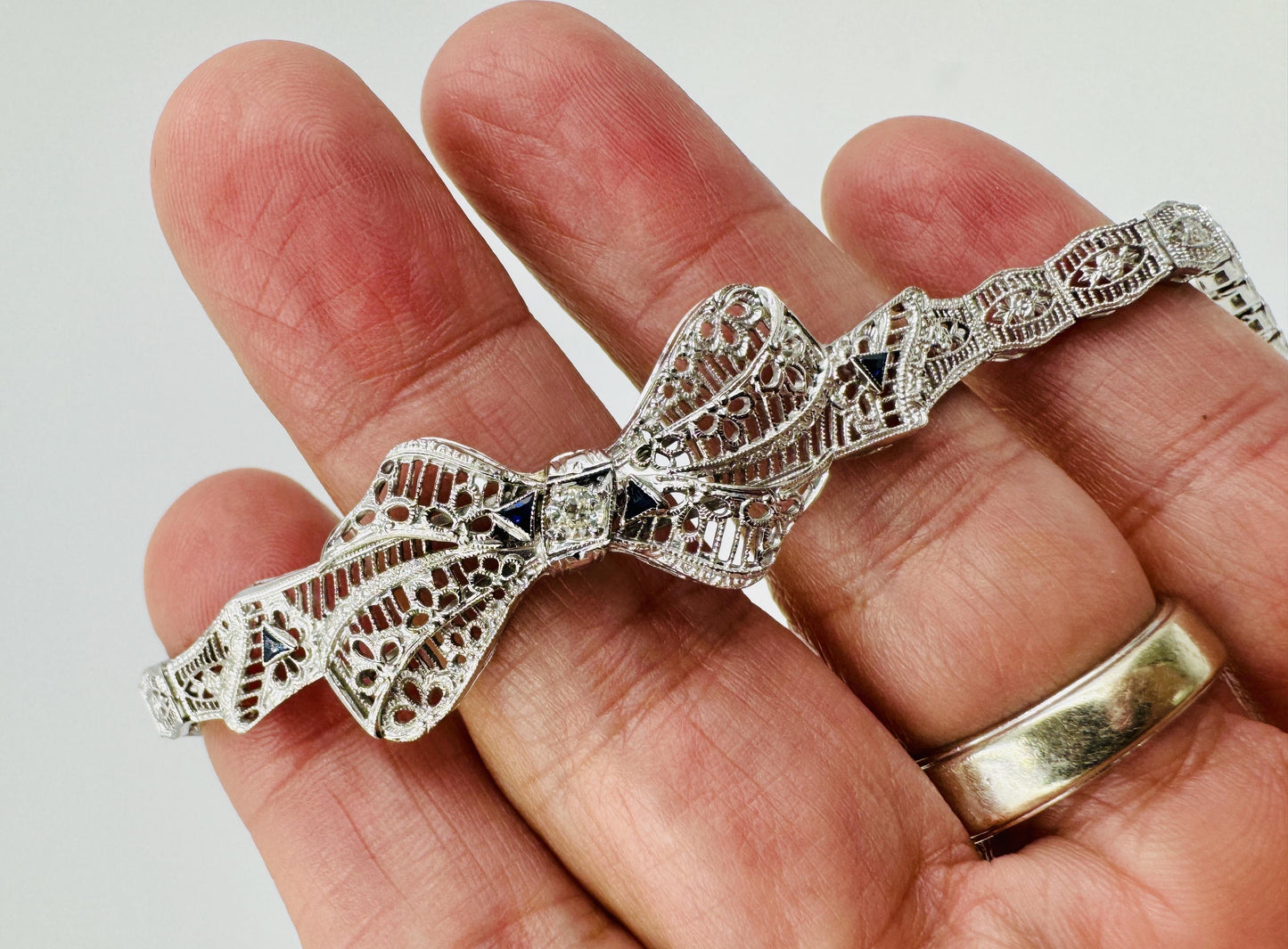 Art Deco 10k White Gold Filigree Diamond Bow Bracelet