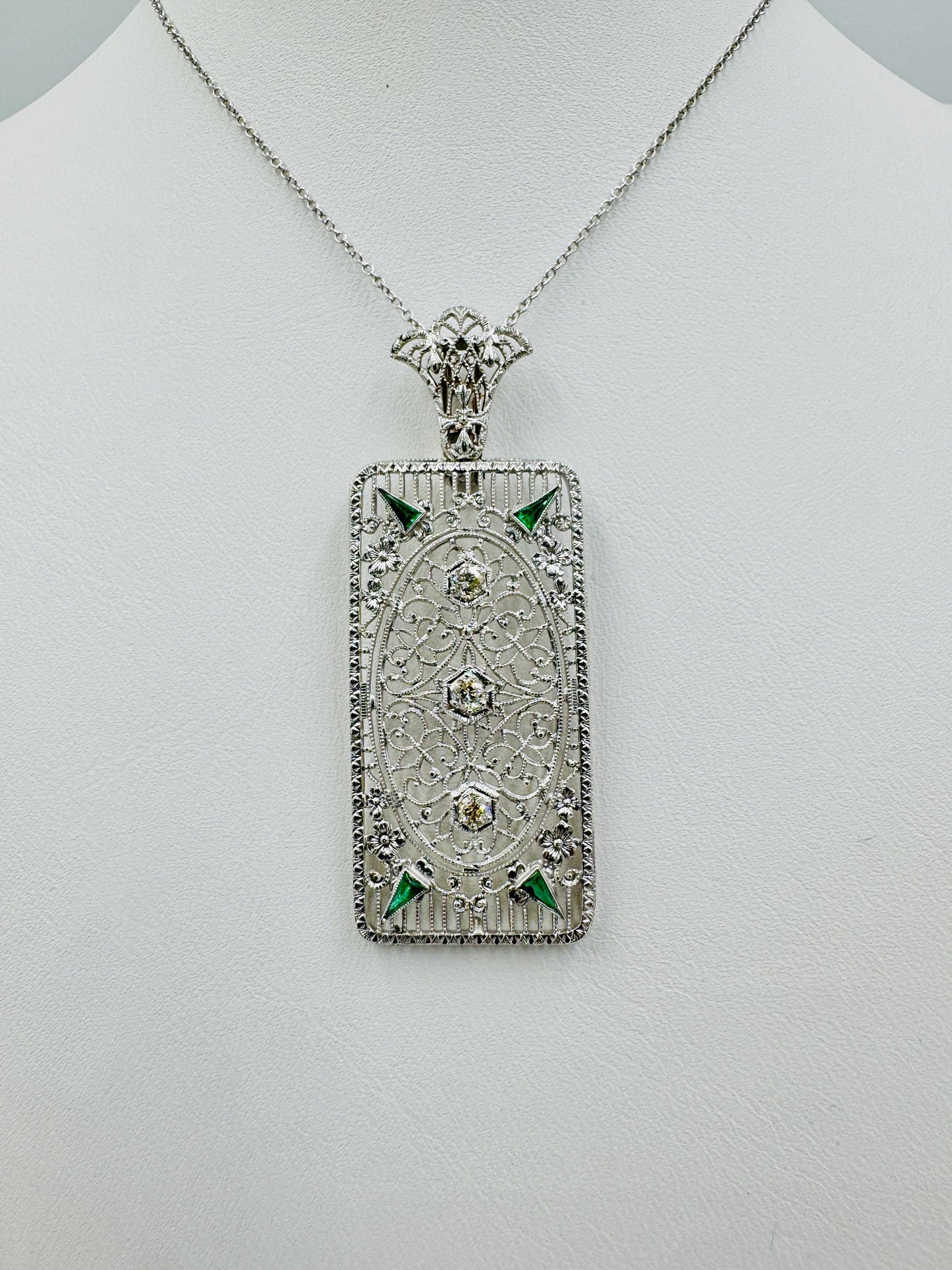 Art Deco 14k White Gold Filigree Diamond Pendant