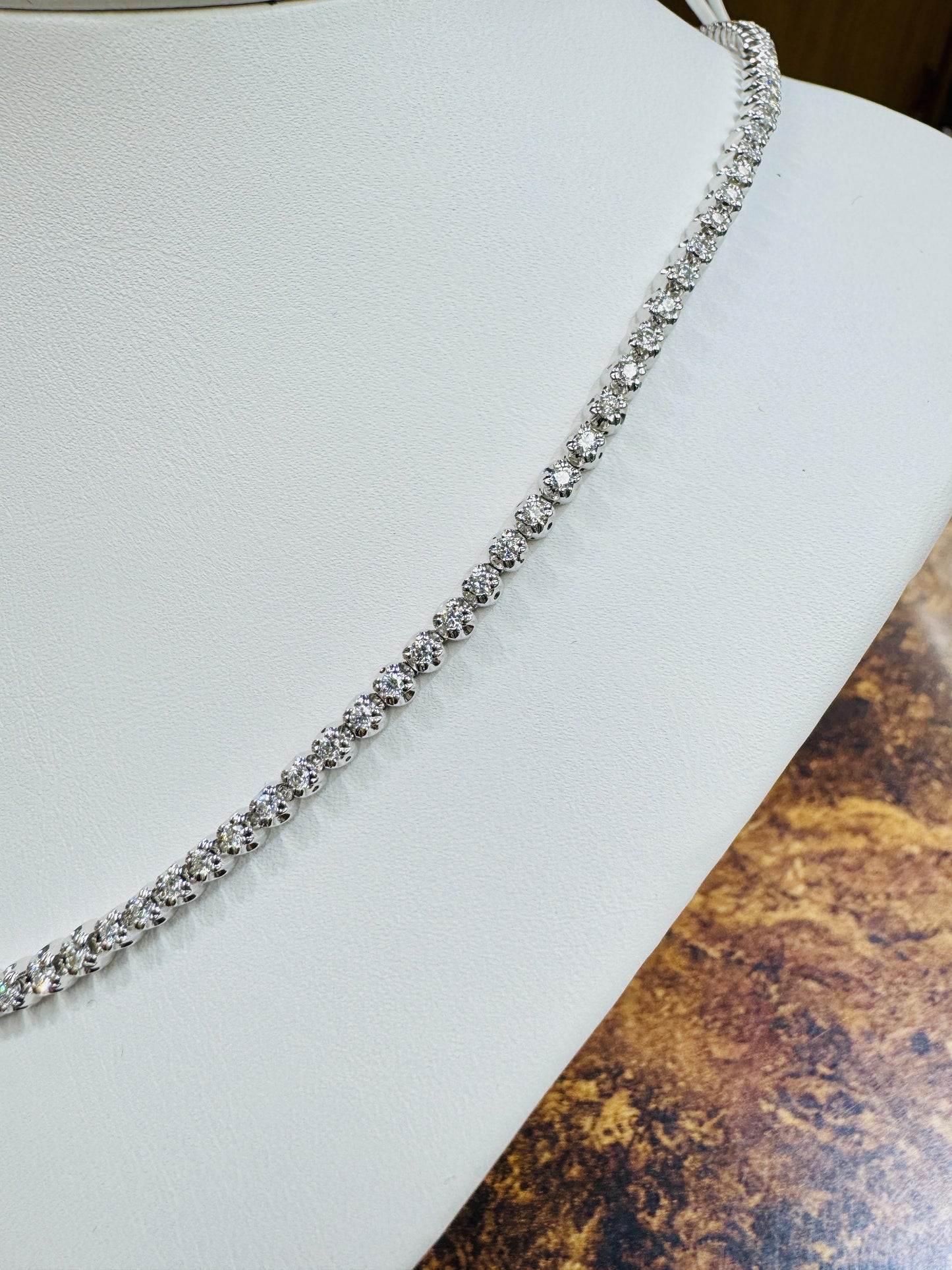 18k White Gold Diamond Tennis Necklace 3.50ct VS H