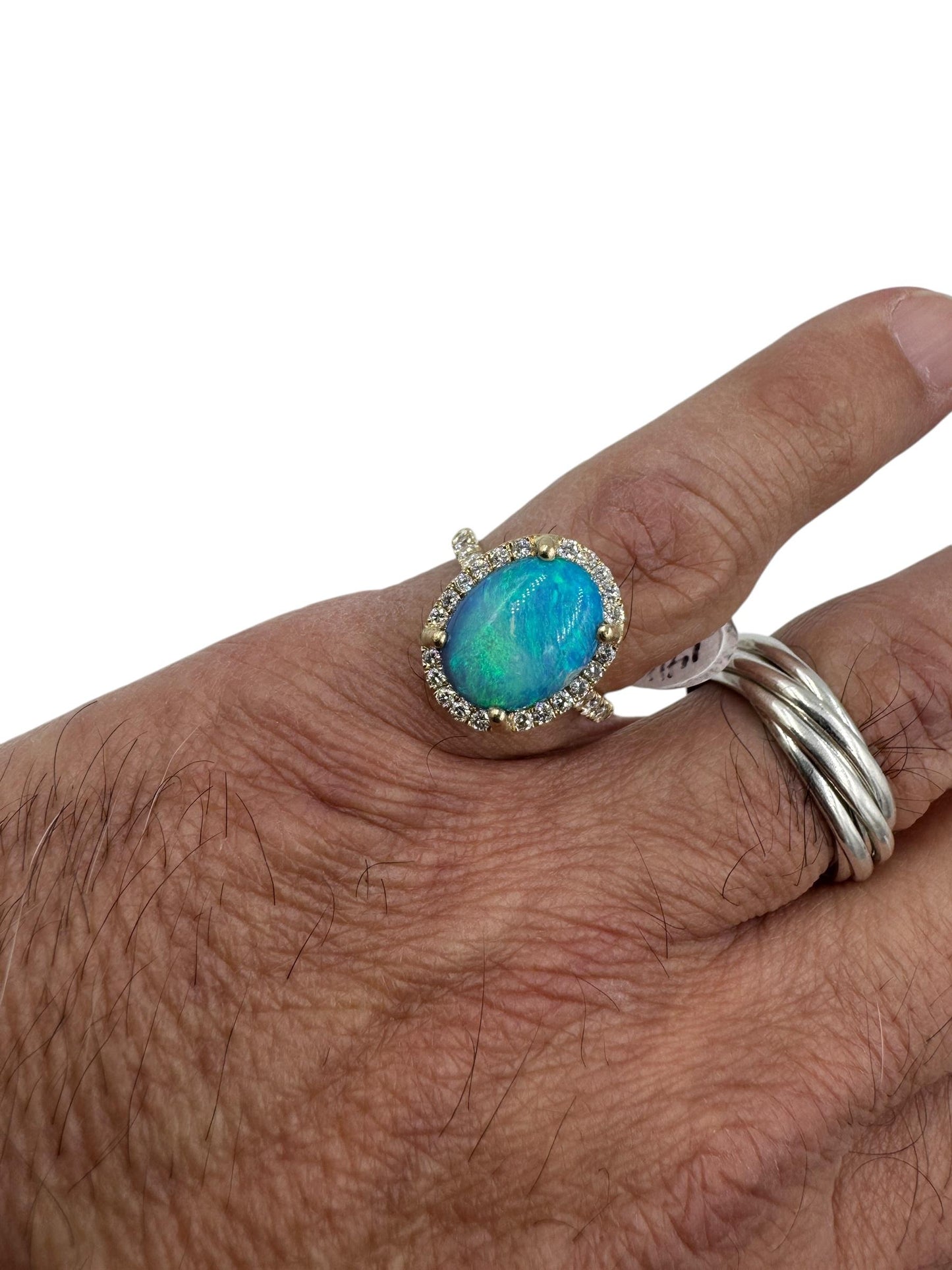 Stunning 18k Gold Opal Diamond Halo Ring