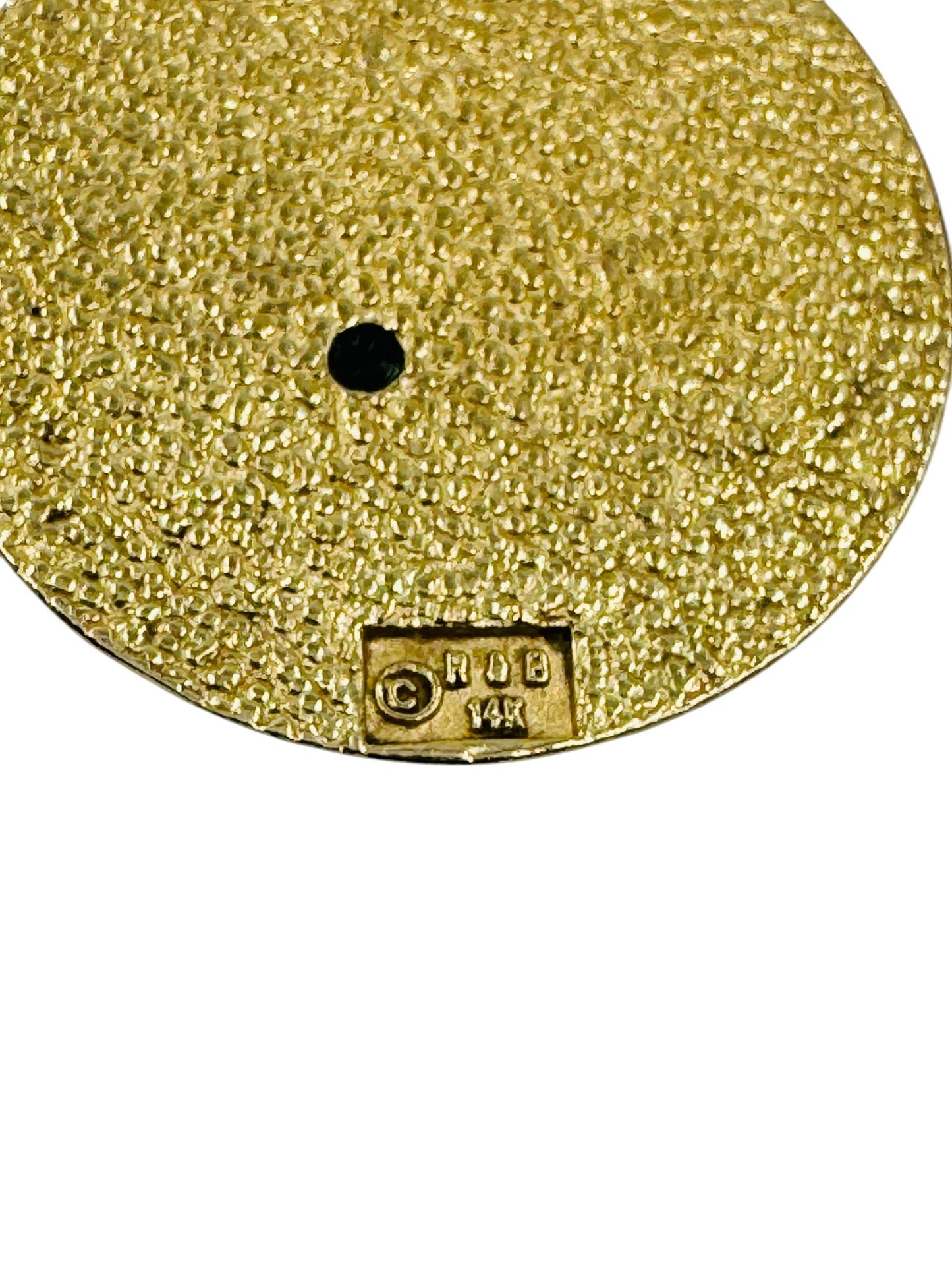 Vergo Zodiac 14k yellow gold pendant with Emerald accent