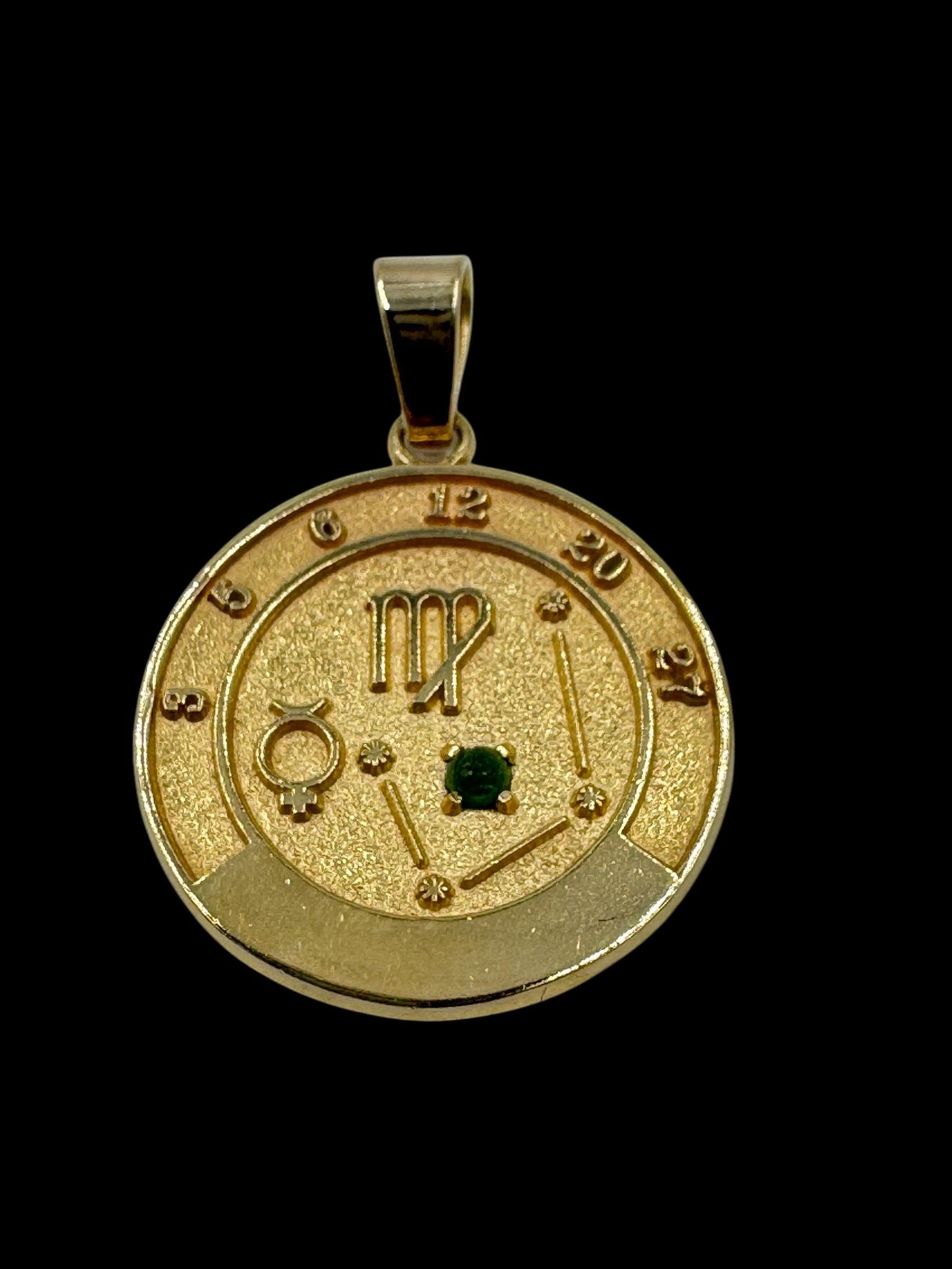 Vergo Zodiac 14k yellow gold pendant with Emerald accent