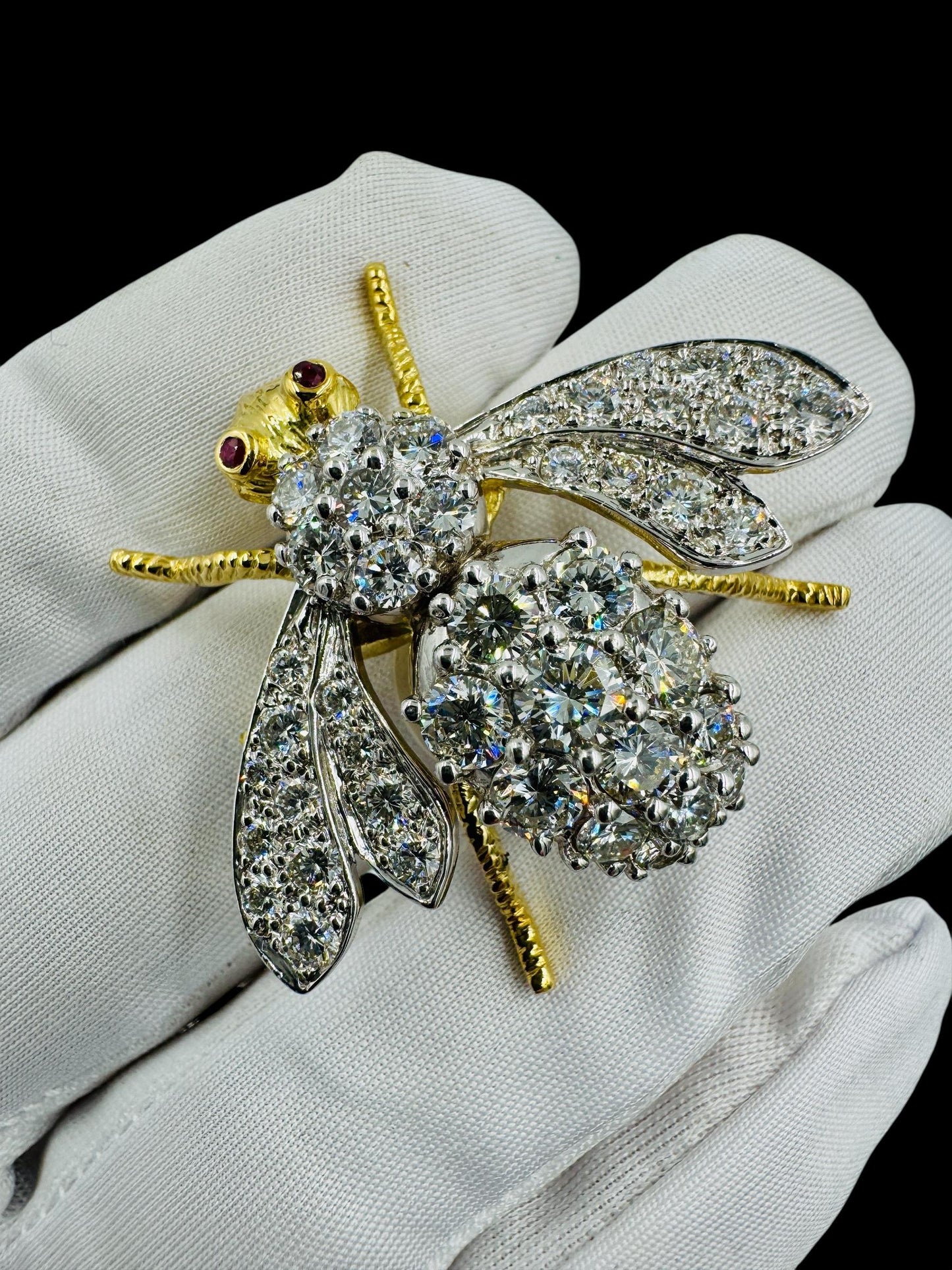 Vintage Herbert Rosenthal 18K Gold Diamond Ruby Eyes Bumble Bee XL Brooch Pin