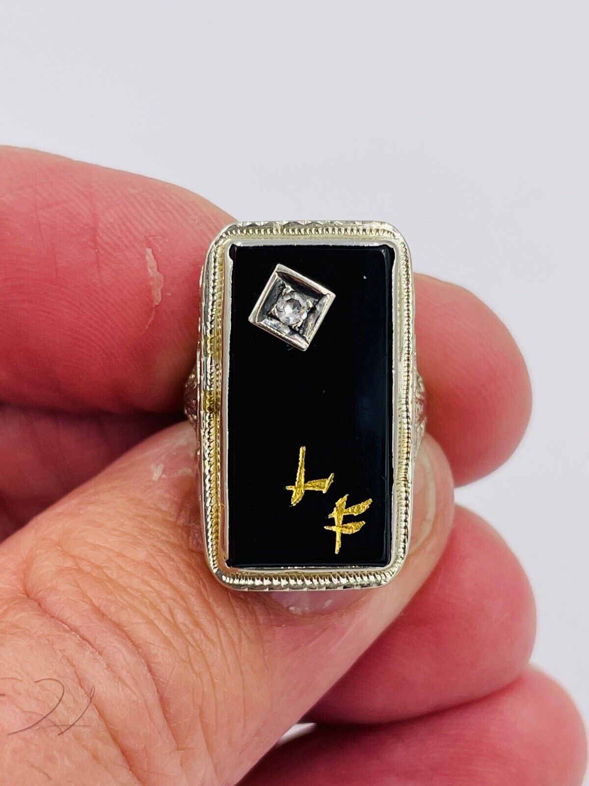 Art Deco 14K White Gold Filigree Diamond Onyx Ring size 3