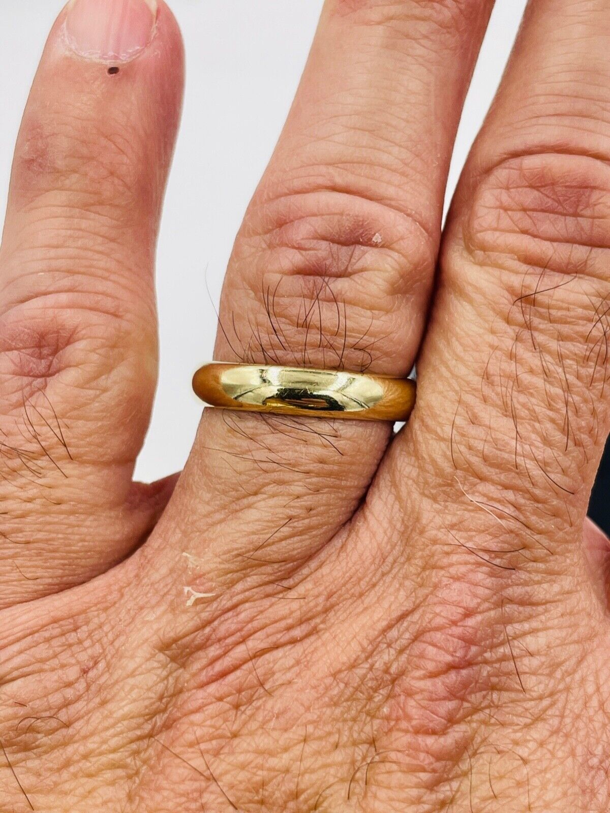 Vintage Tiffany & Co. 4.4mm 14k Yellow Gold Classic Wedding Band Ring